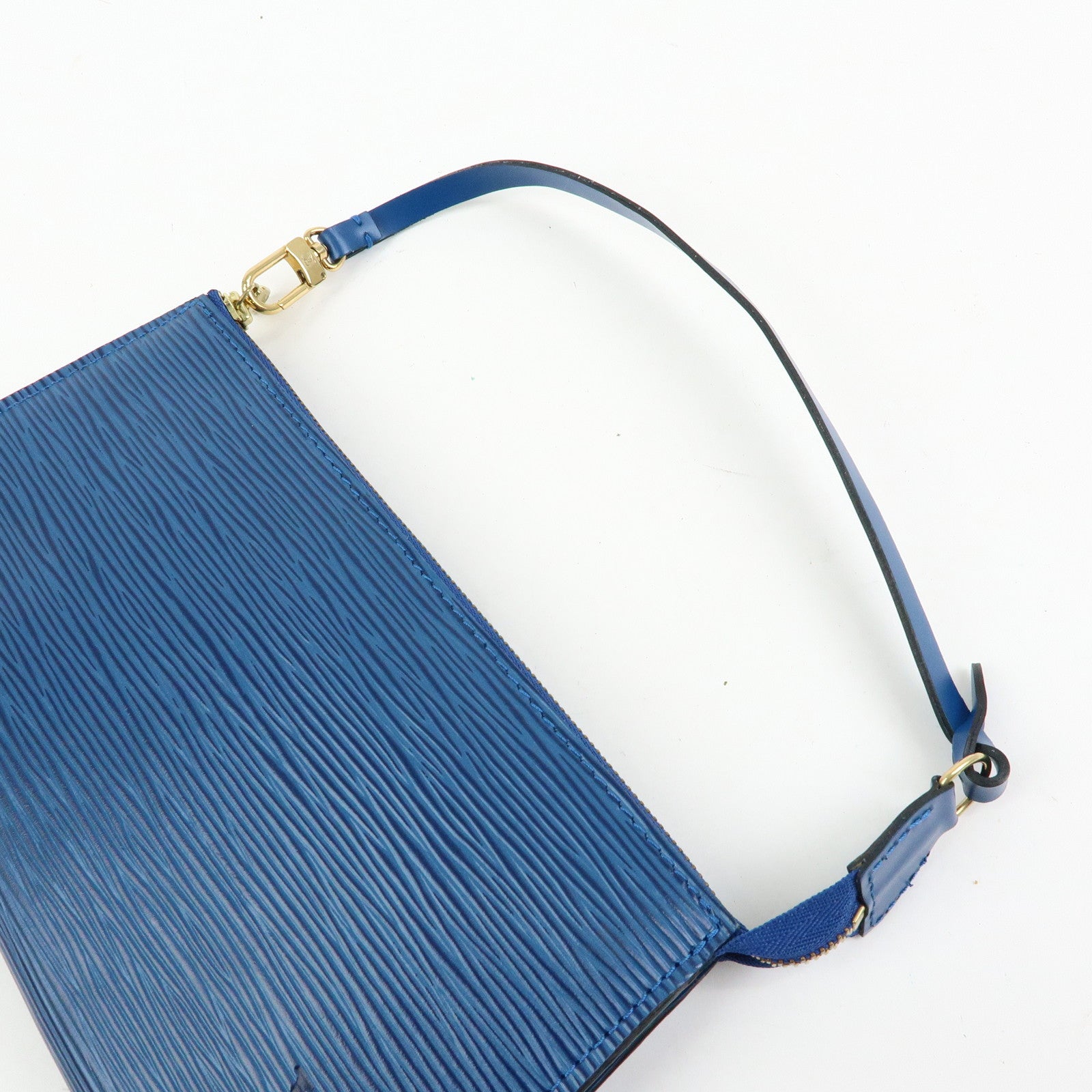 Louis Vuitton Epi Pochette Accessoires Pouch Toledo Blue M52945