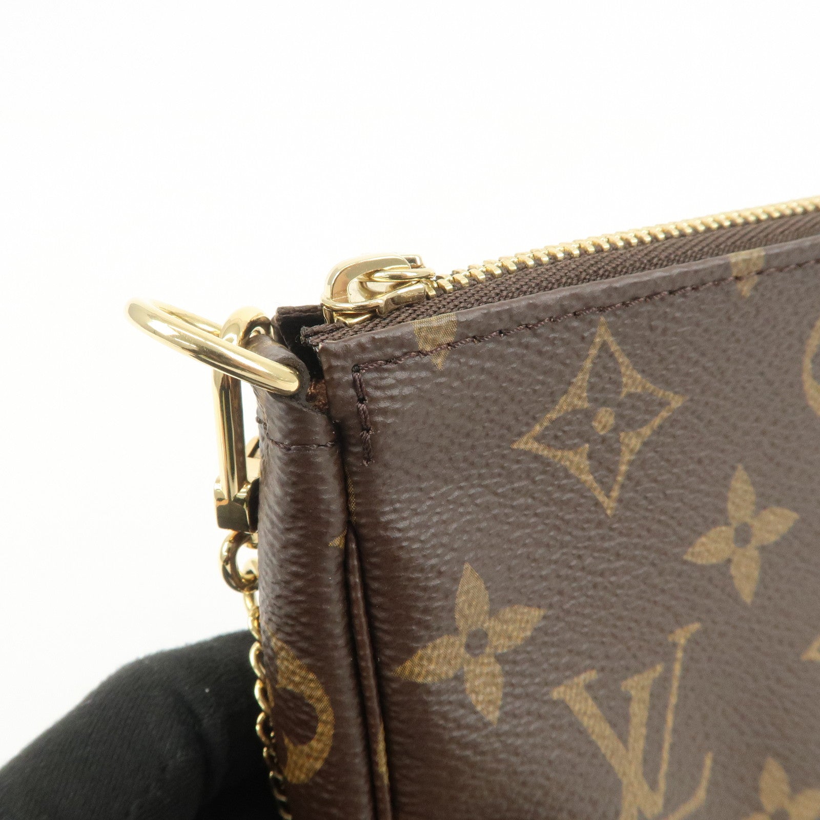 Louis Vuitton Monogram Mini Pochette Accessoires Hand Bag M58009