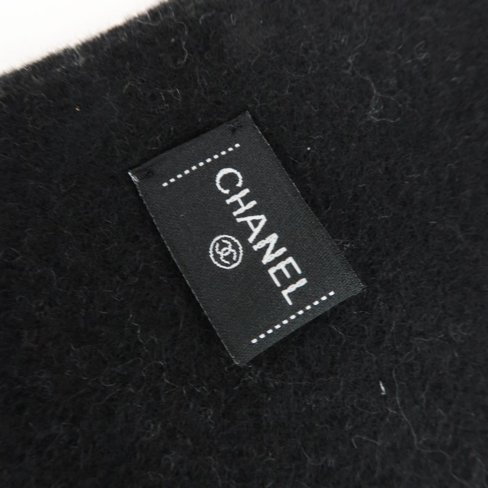 CHANEL Logo COCO Mark Cashmere 100%  Scarf Shawl White Black