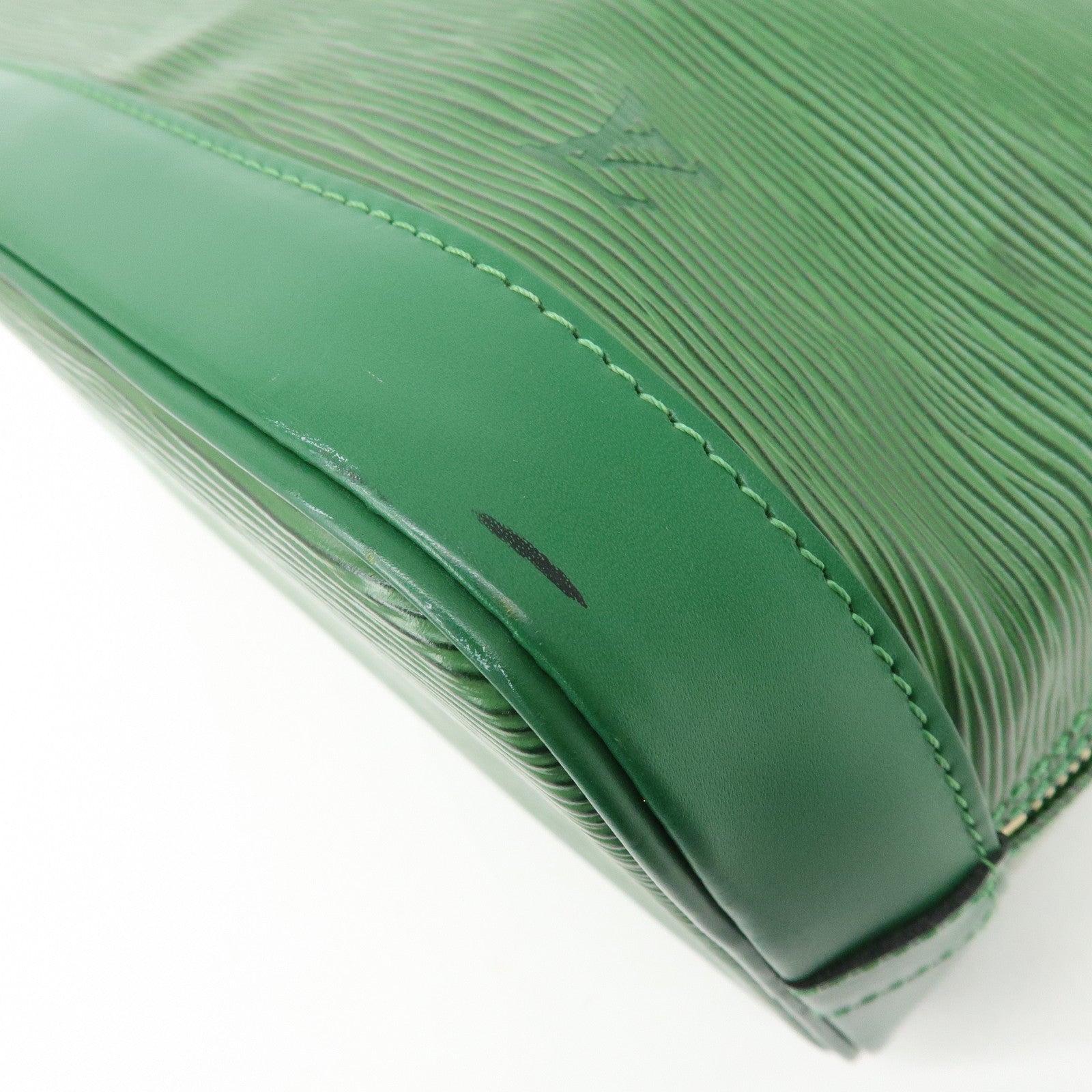 Louis Vuitton Epi Alma Hand Bag Borneo Green M52144