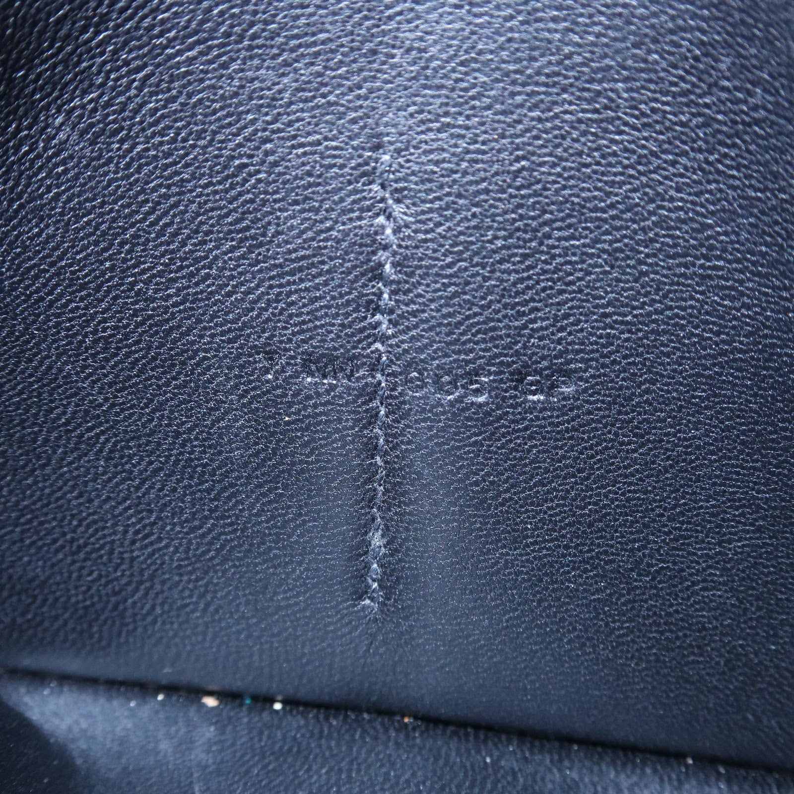 HERMES Dogon Togo Leather Compact Wallet Y Stamped Black
