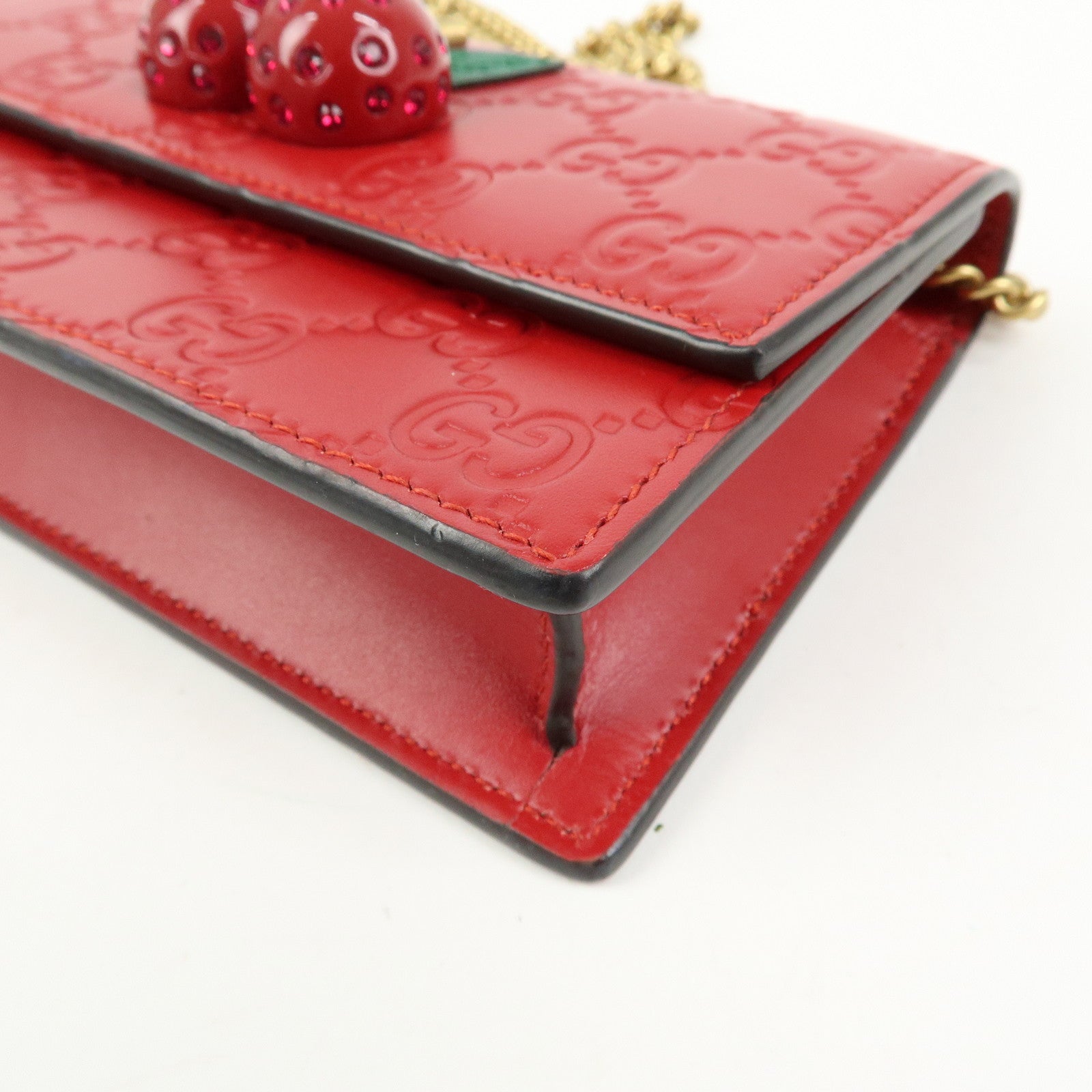GUCCI Interlocking G Guccissima Chain Shoulder Bag Cherry 481291