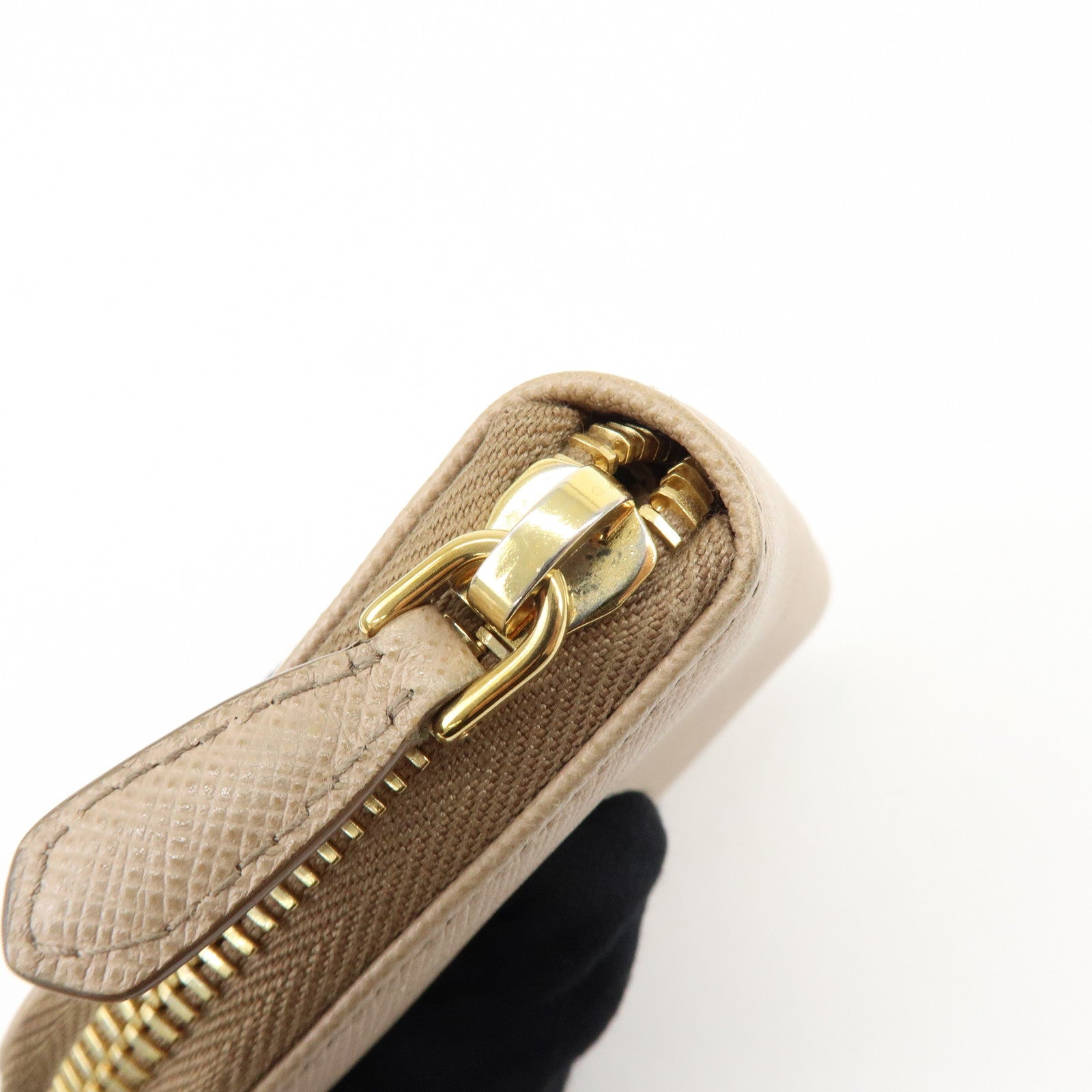 PRADA Triangle Logo Saffiano Leather Round Zippy Compact Wallet