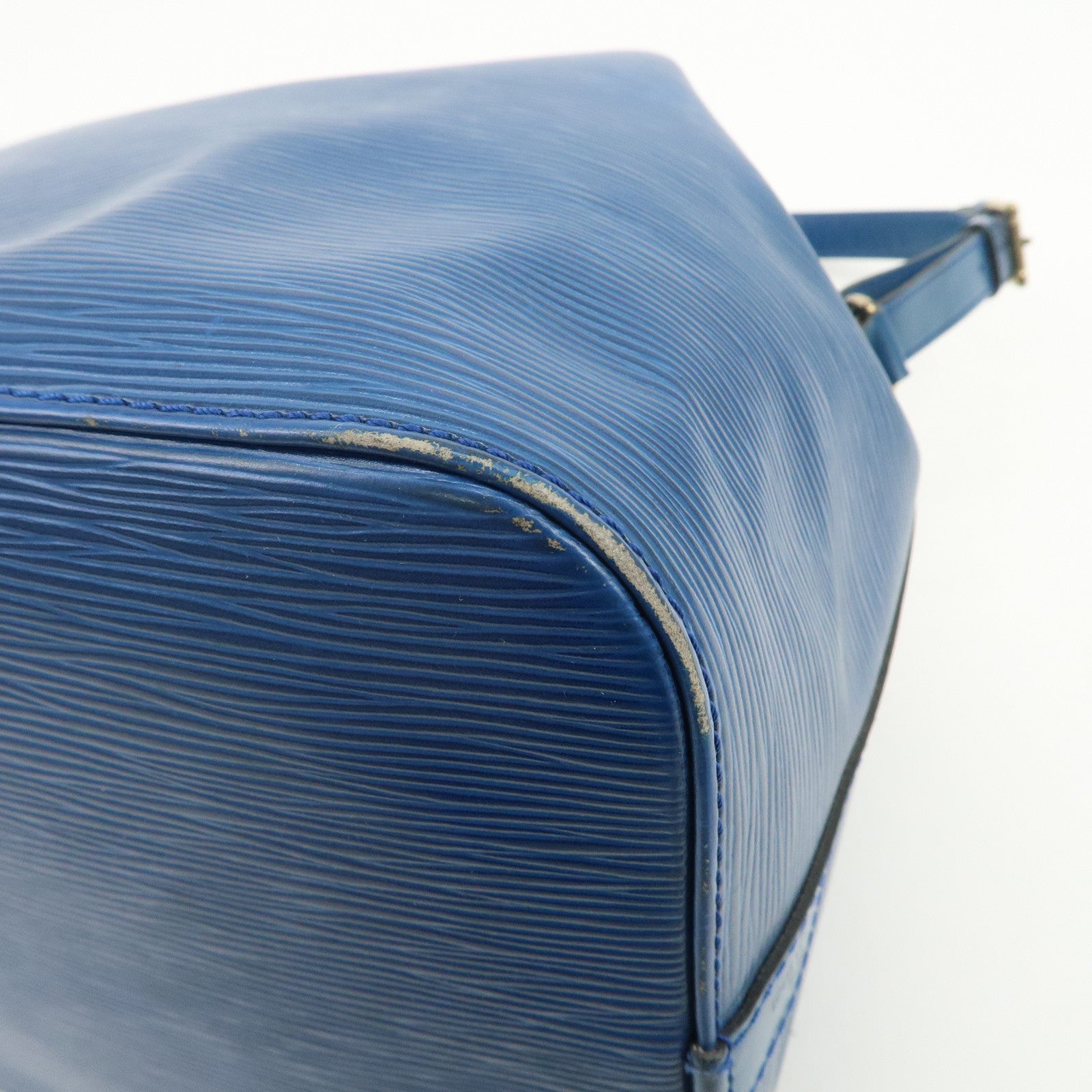 Louis Vuitton Epi Leather Petit Noe Shoulder Bag Toledo Blue M44105