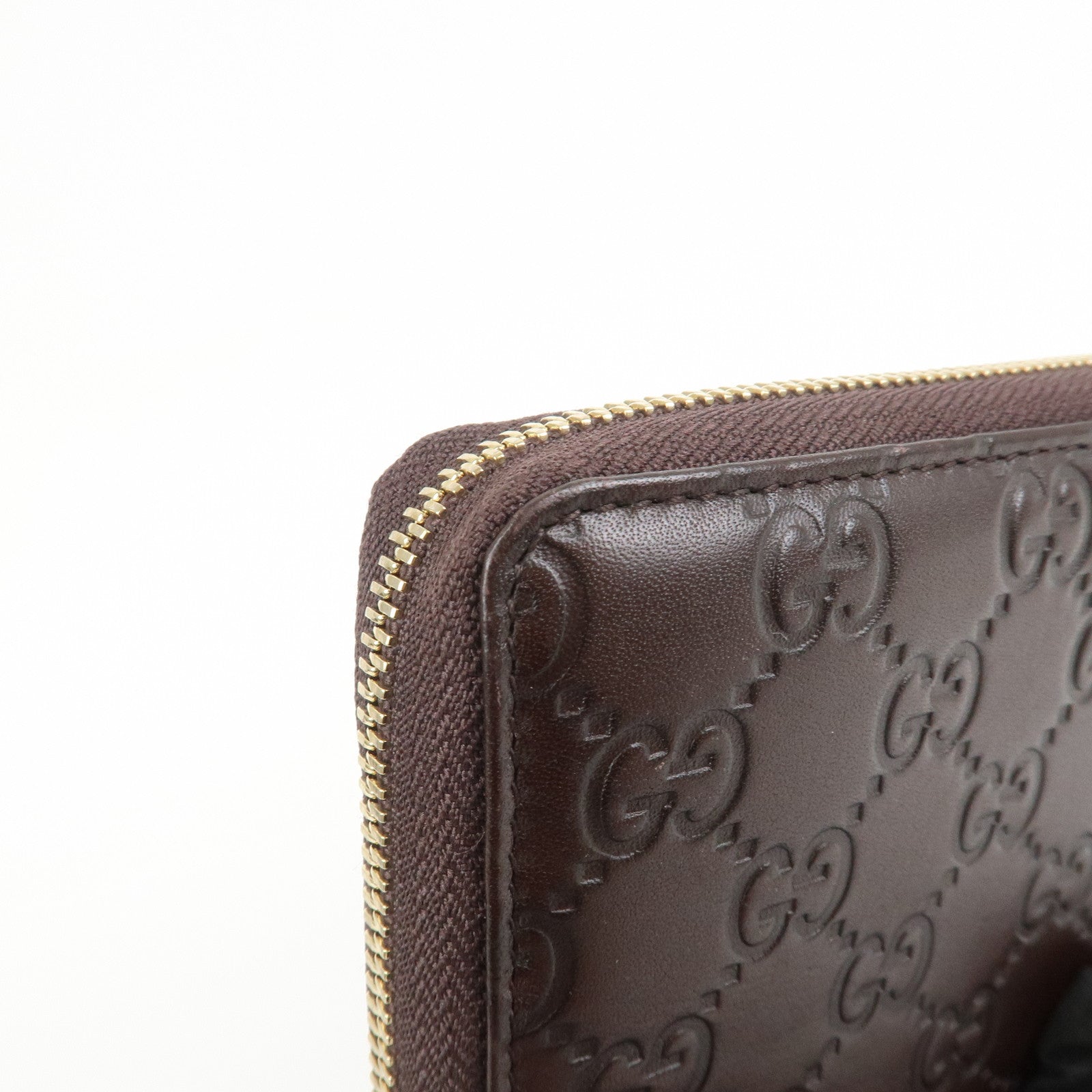 GUCCI Guccissima Interlocking G Round Zippy Wallet Brown 323397