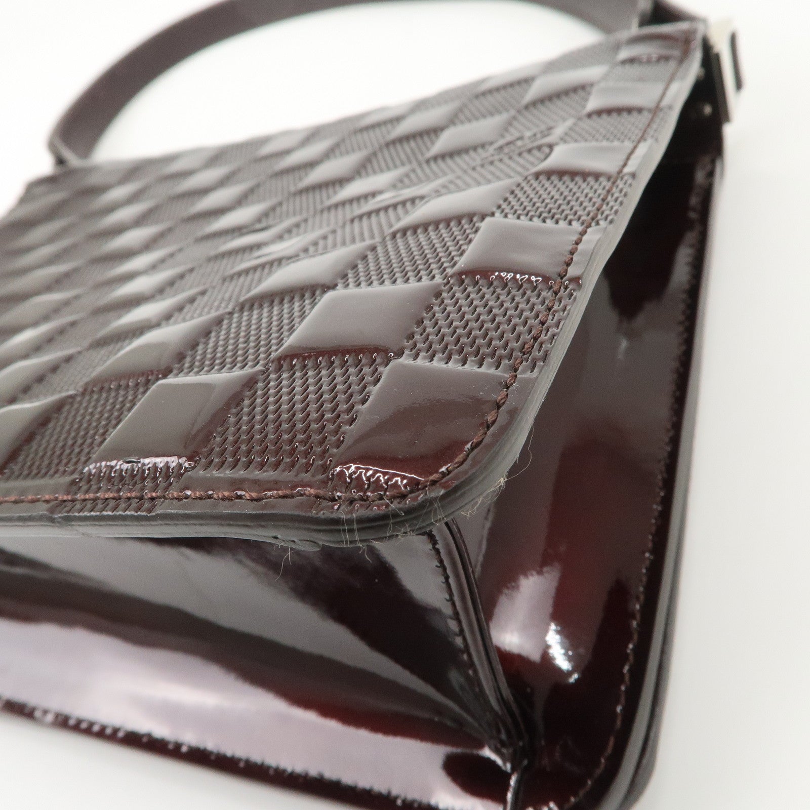 Louis Vuitton Damier Vernis Cabaret Shoulder Bag Carmine M92126