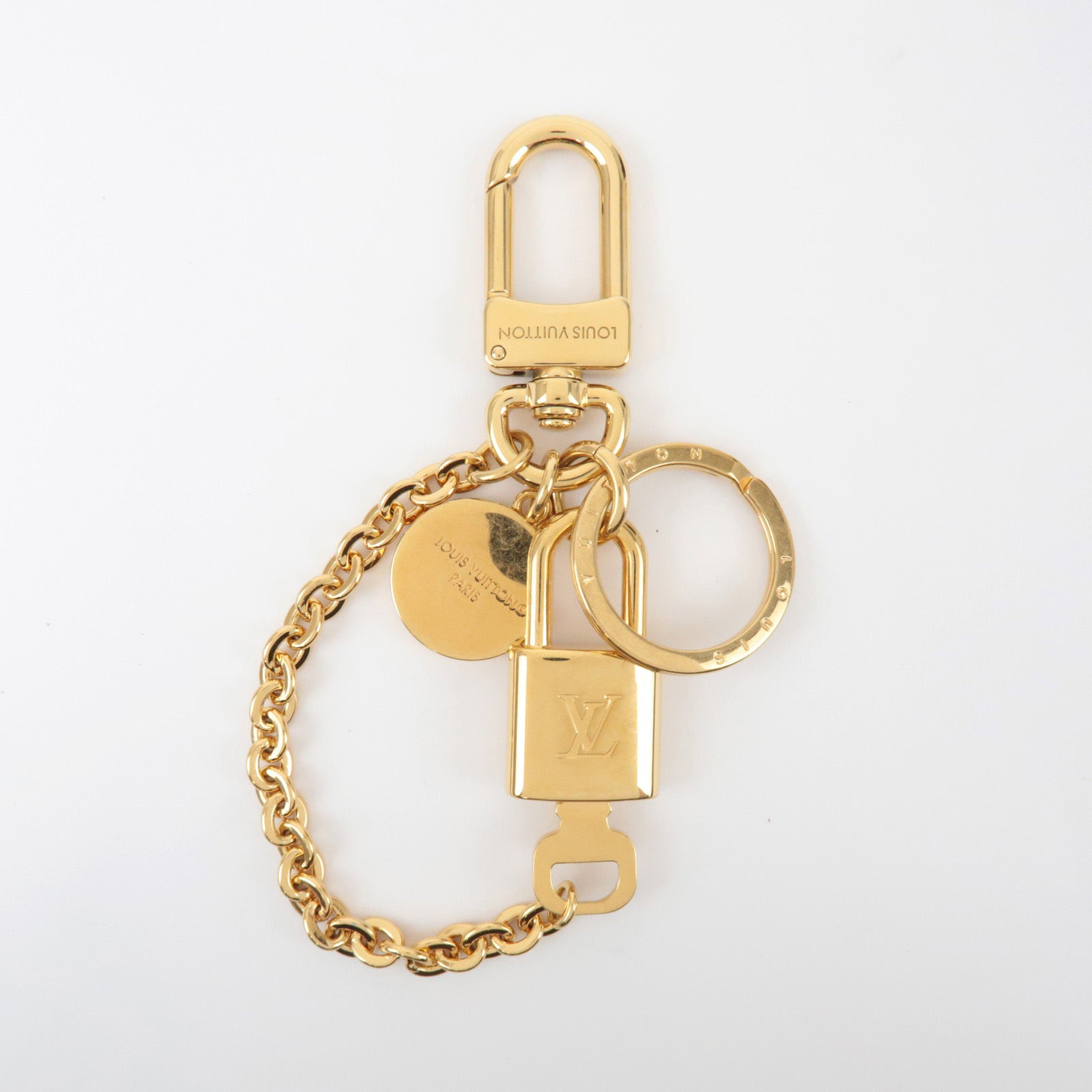 Louis Vuitton Cadenas LV Heart Metal Key Charm Gold M01425
