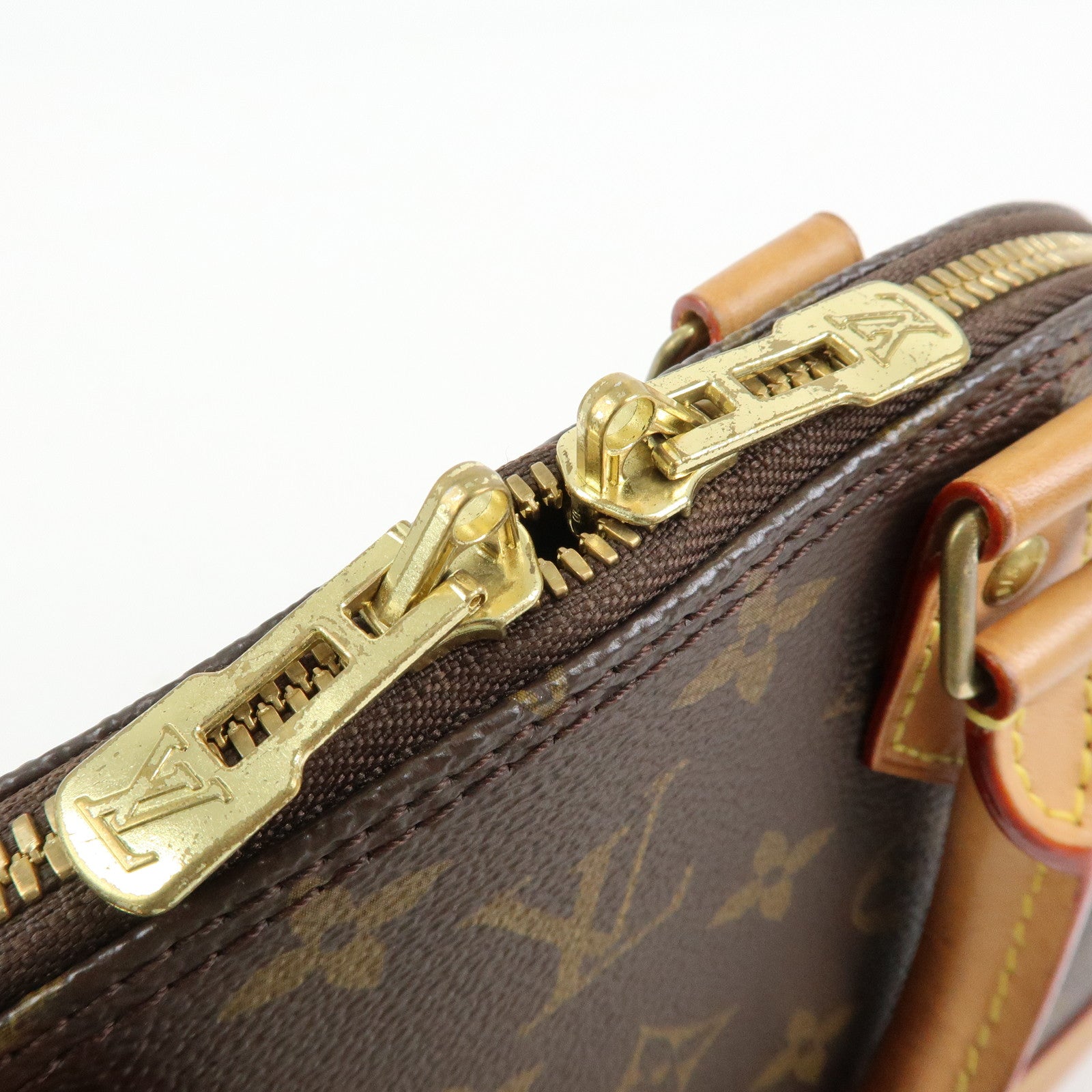 Louis Vuitton Monogram Alma BB 2Way Bag New Style Brown M46990