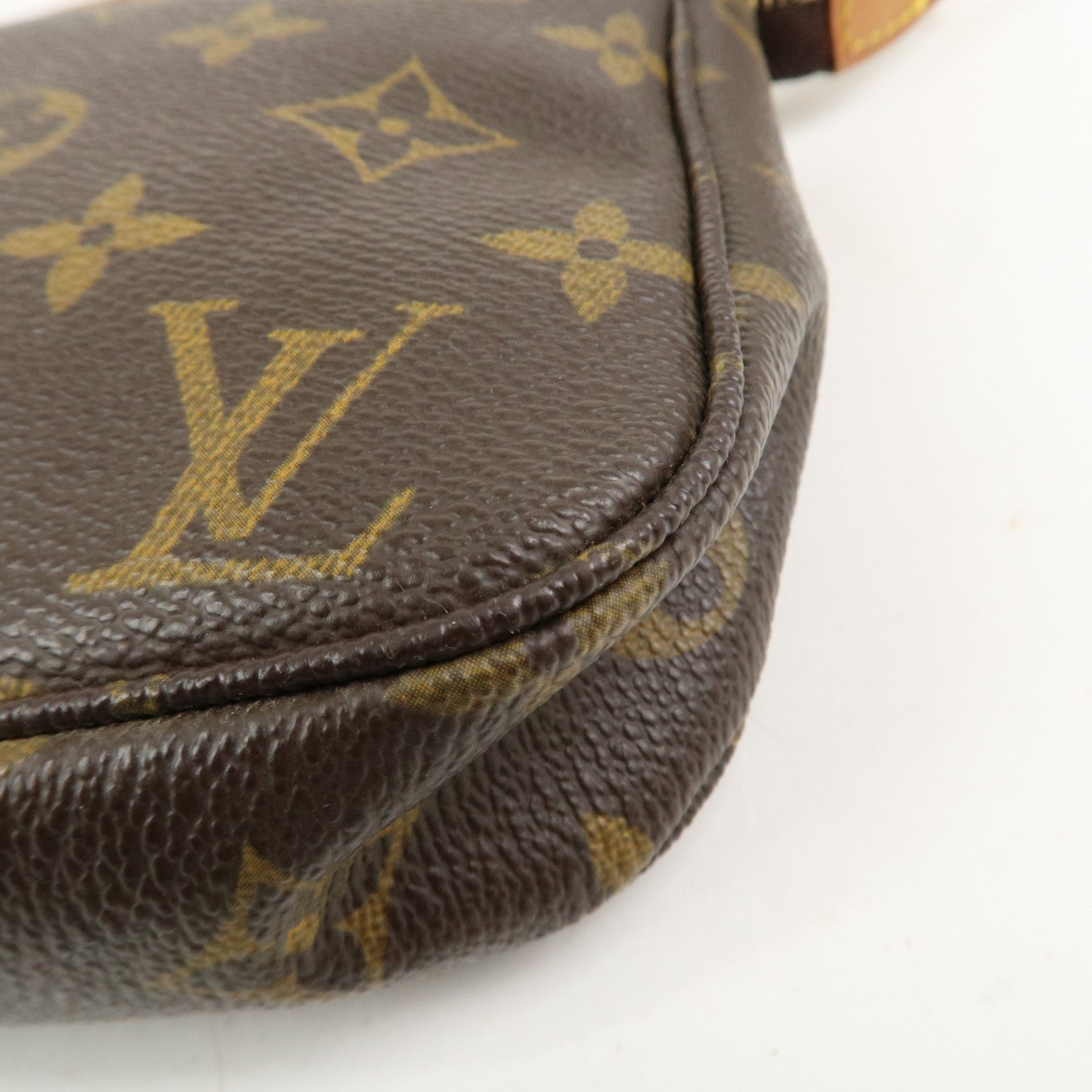 Louis Vuitton Monogram Pochette Accessoires Pouch Hand Bag M51980