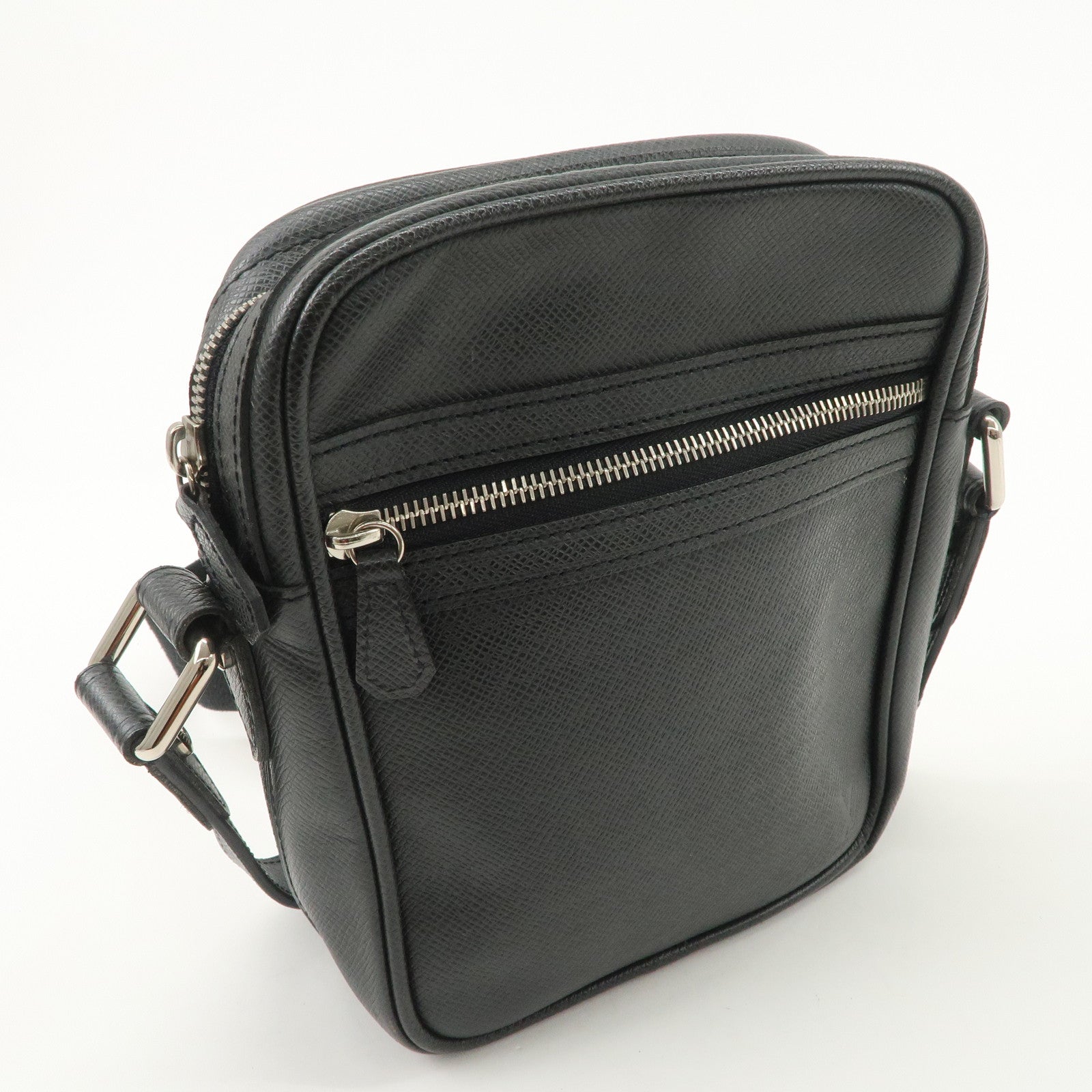 Louis Vuitton Taiga Leather Dimitri Shoulder Bag Ardoise M32462