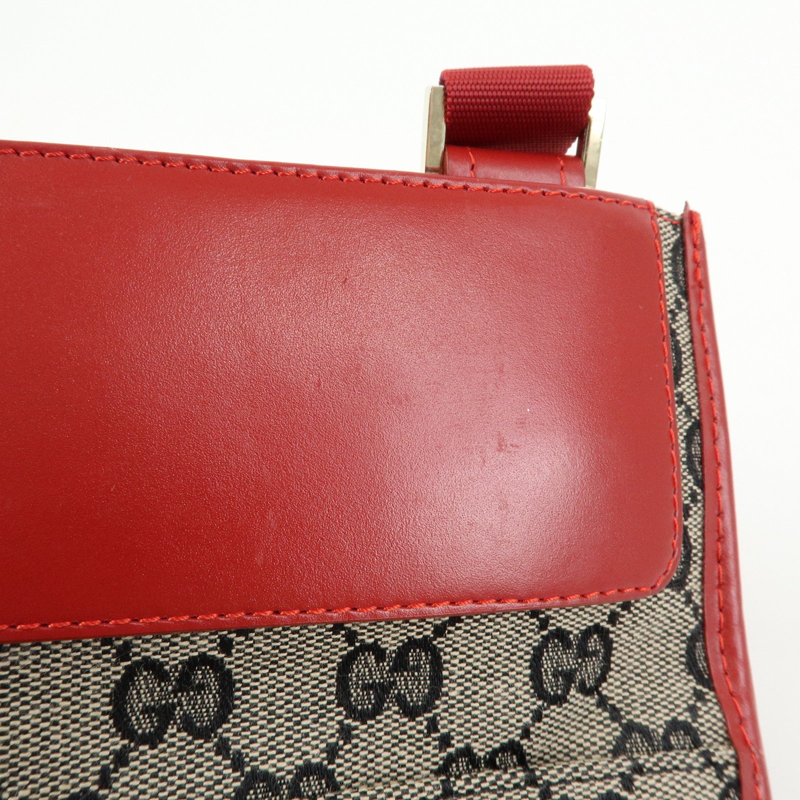 GUCCI GG Canvas Leather Shoulder Crossbody Bag Red 019・0348・200047