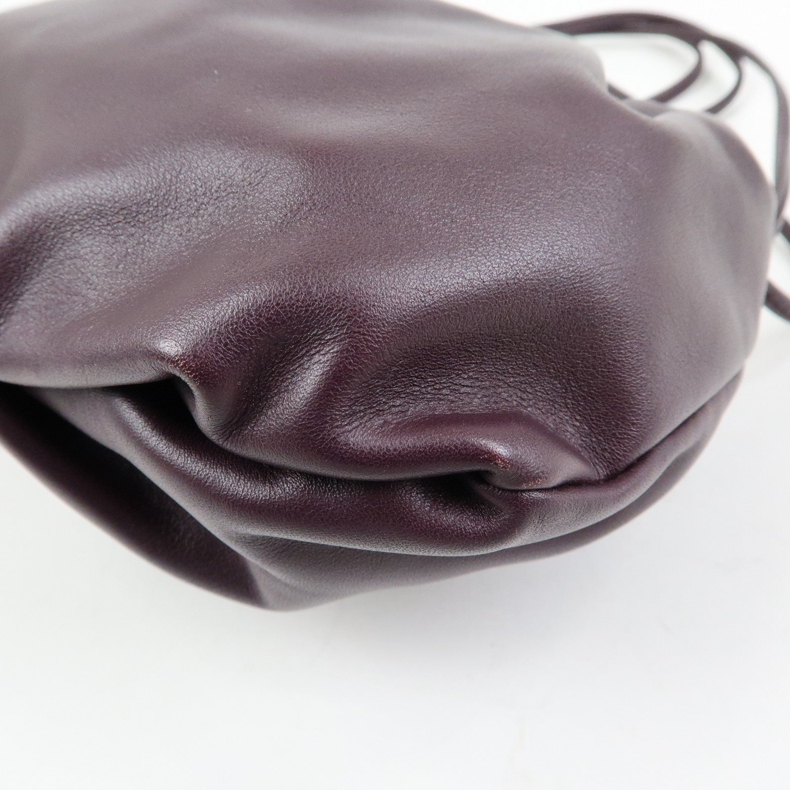 BOTTEGA VENETA Leather Mini The Valve Pouch Shoulder Bag 651905