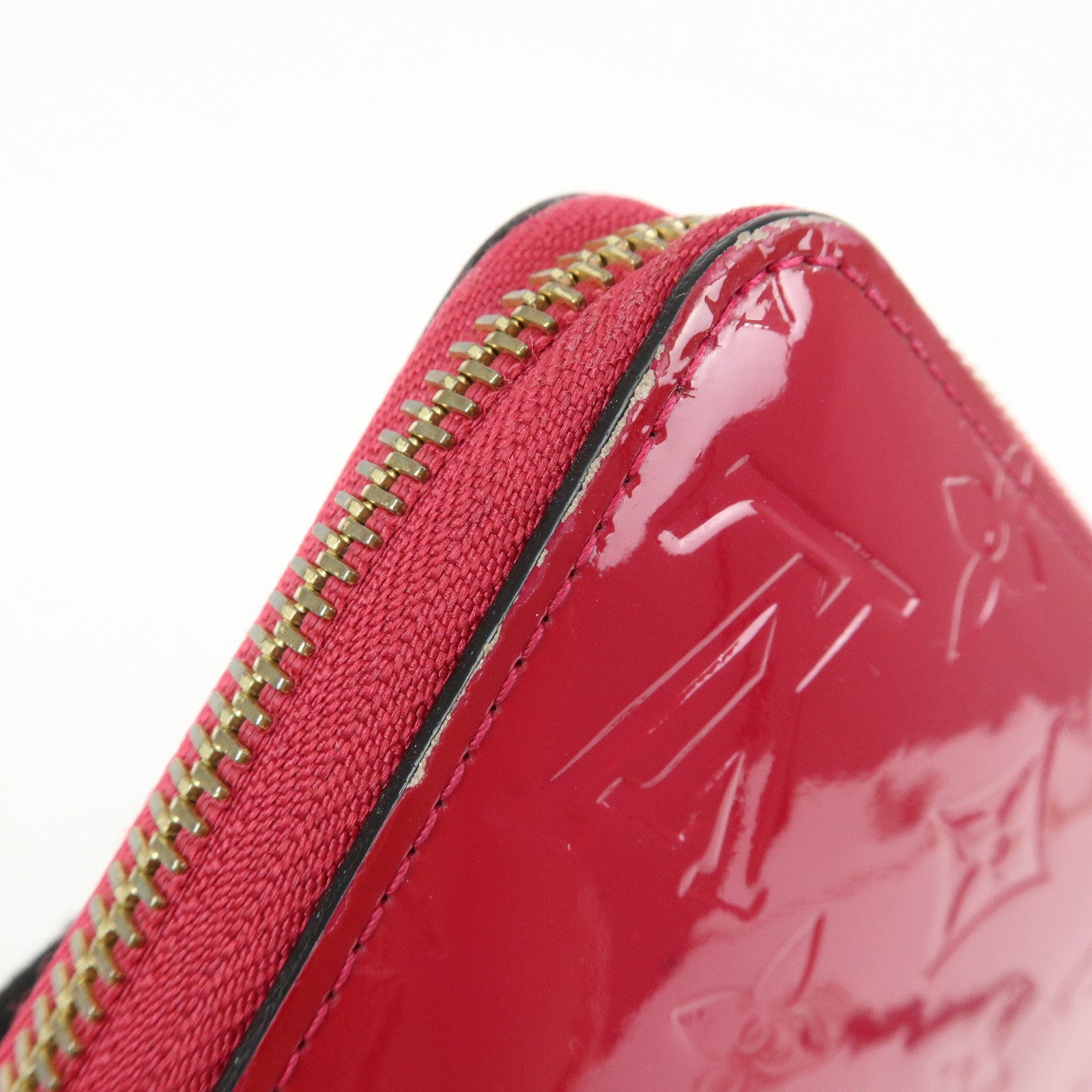 Louis Vuitton Monogram Vernis Round Zippy Wallet Rose Indien M91597