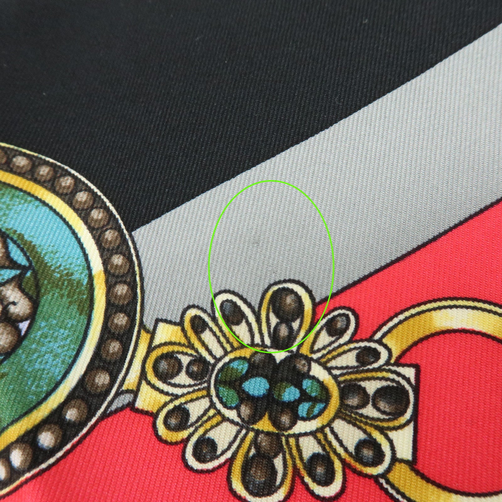 HERMES Carre90 Silk100% Scarf Parmi les fleurs je compte les heures