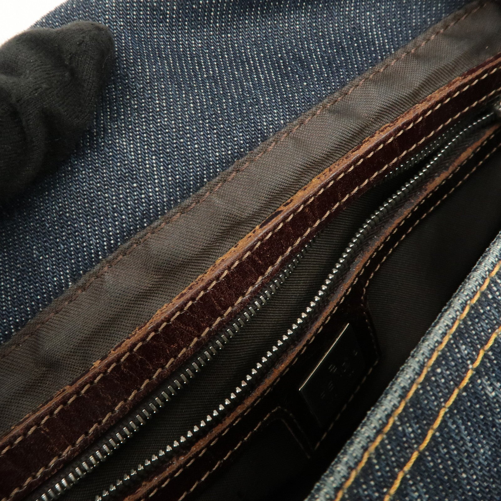 FENDI Mamma Baguette Denim Leather Shoulder Bag Hand Bag 26325