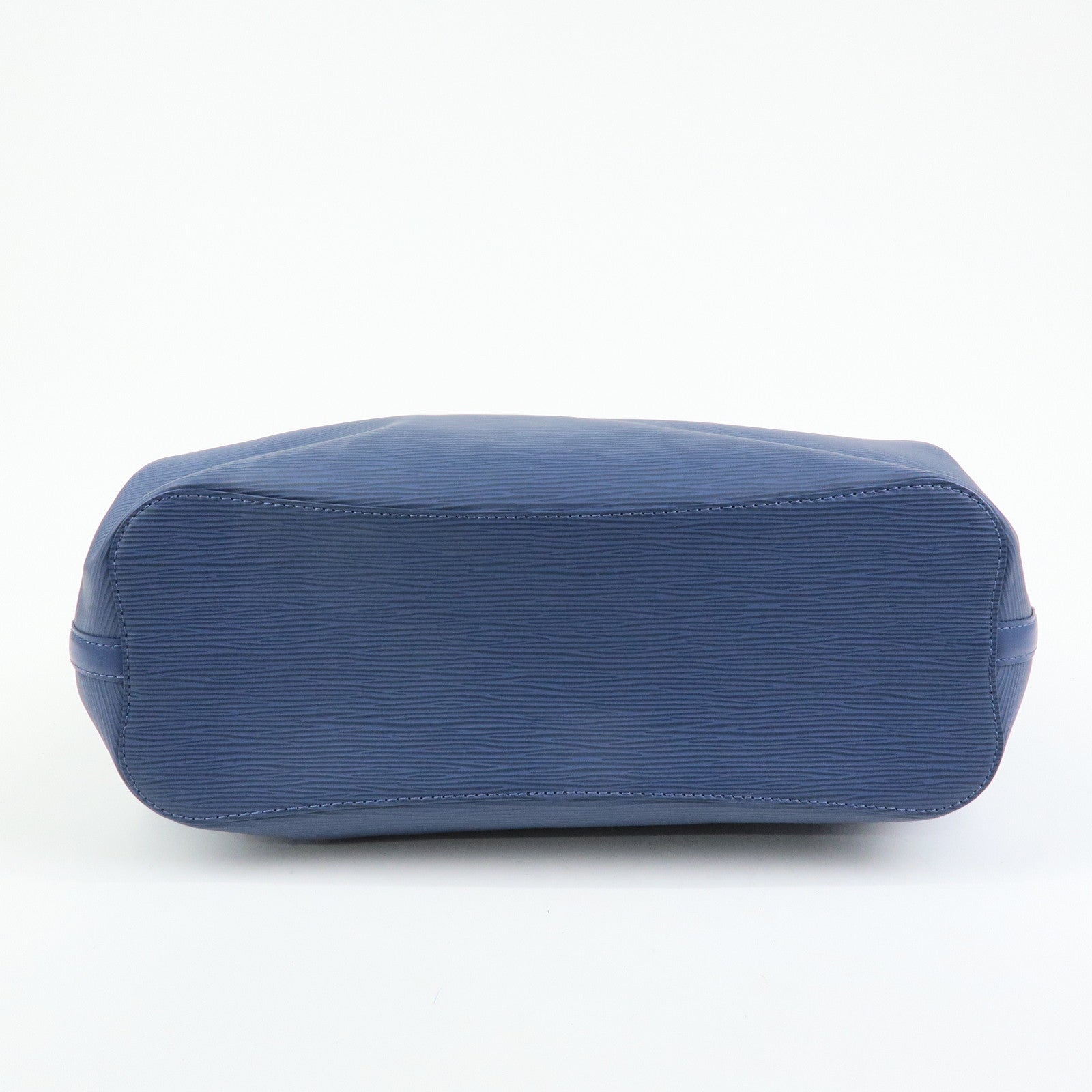 Louis Vuitton Epi Mandala GM Leather Shoulder Bag Myrtille M5892G