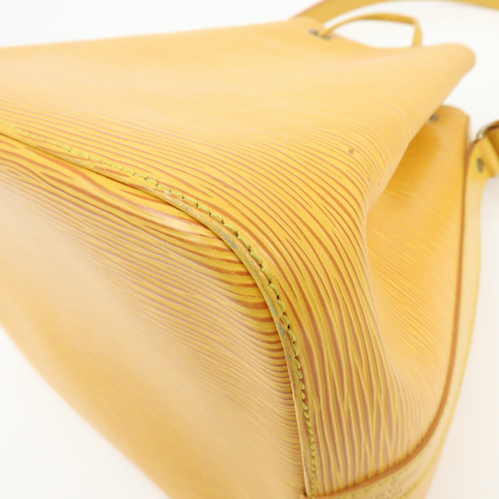 Louis Vuitton Epi Petit Noe Shoulder Bag Tassili Yellow M44109