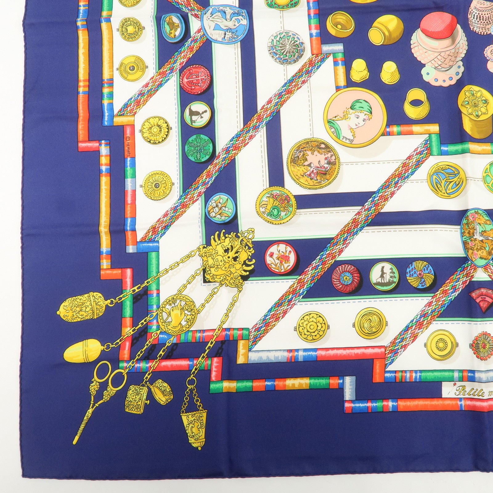 HERMES Carre 90 Silk 100% Scarf Petite main Navy White Multicolor