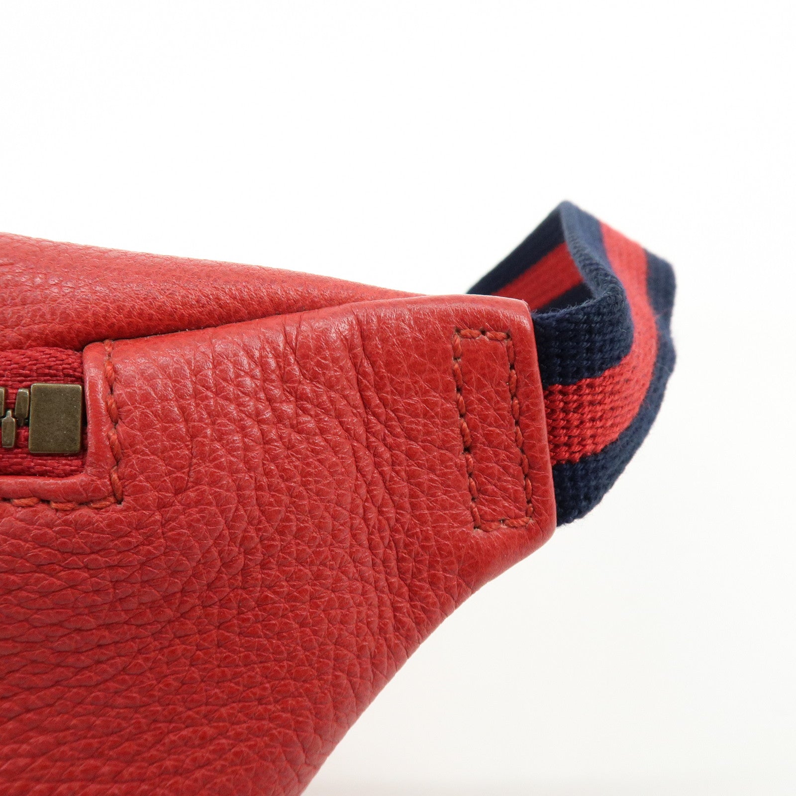 GUCCI Sherry Leather Waist Pouch Body Bag Red 527792