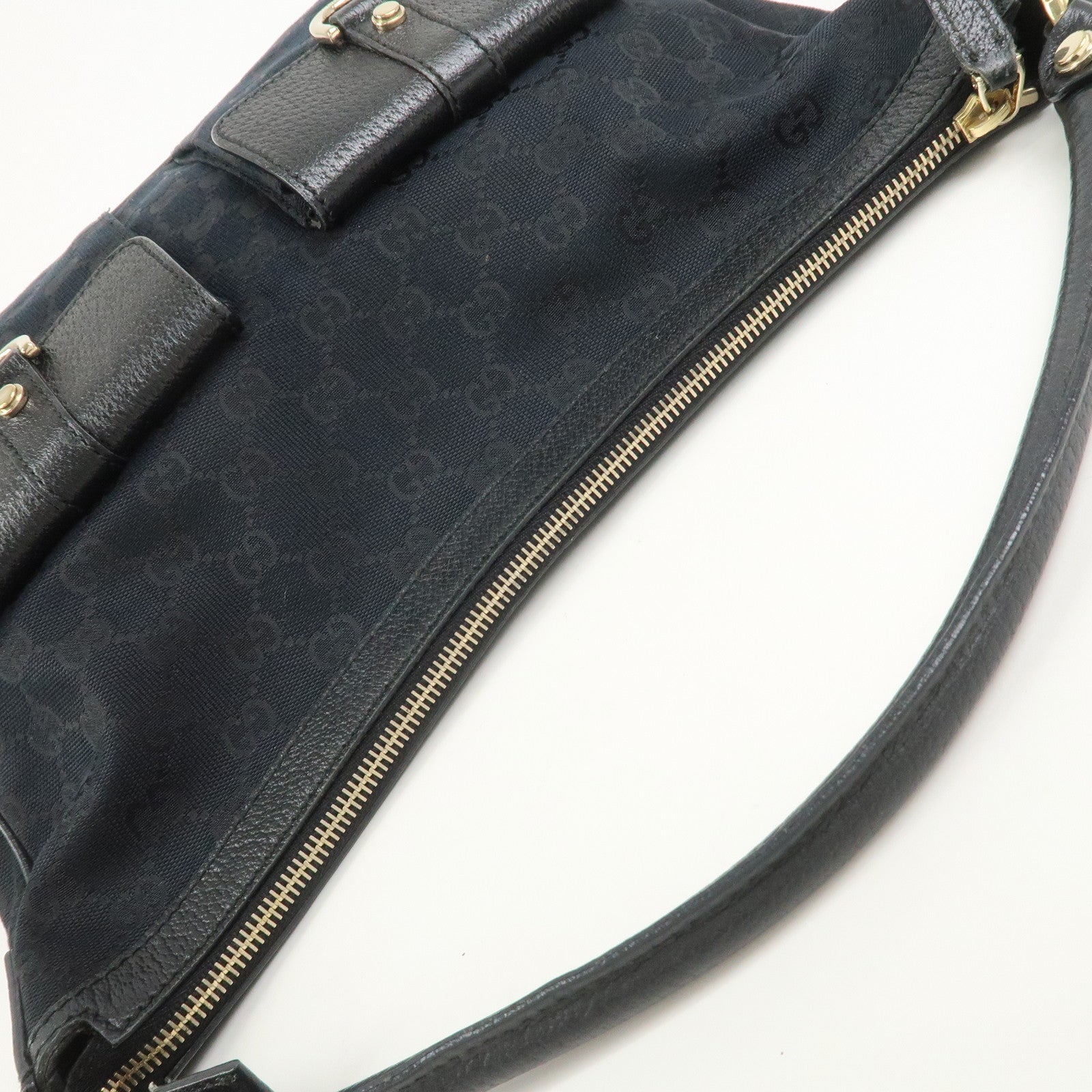 GUCCI Abbey GG Monogram Front Pocket Shoulder Bag Black 153025