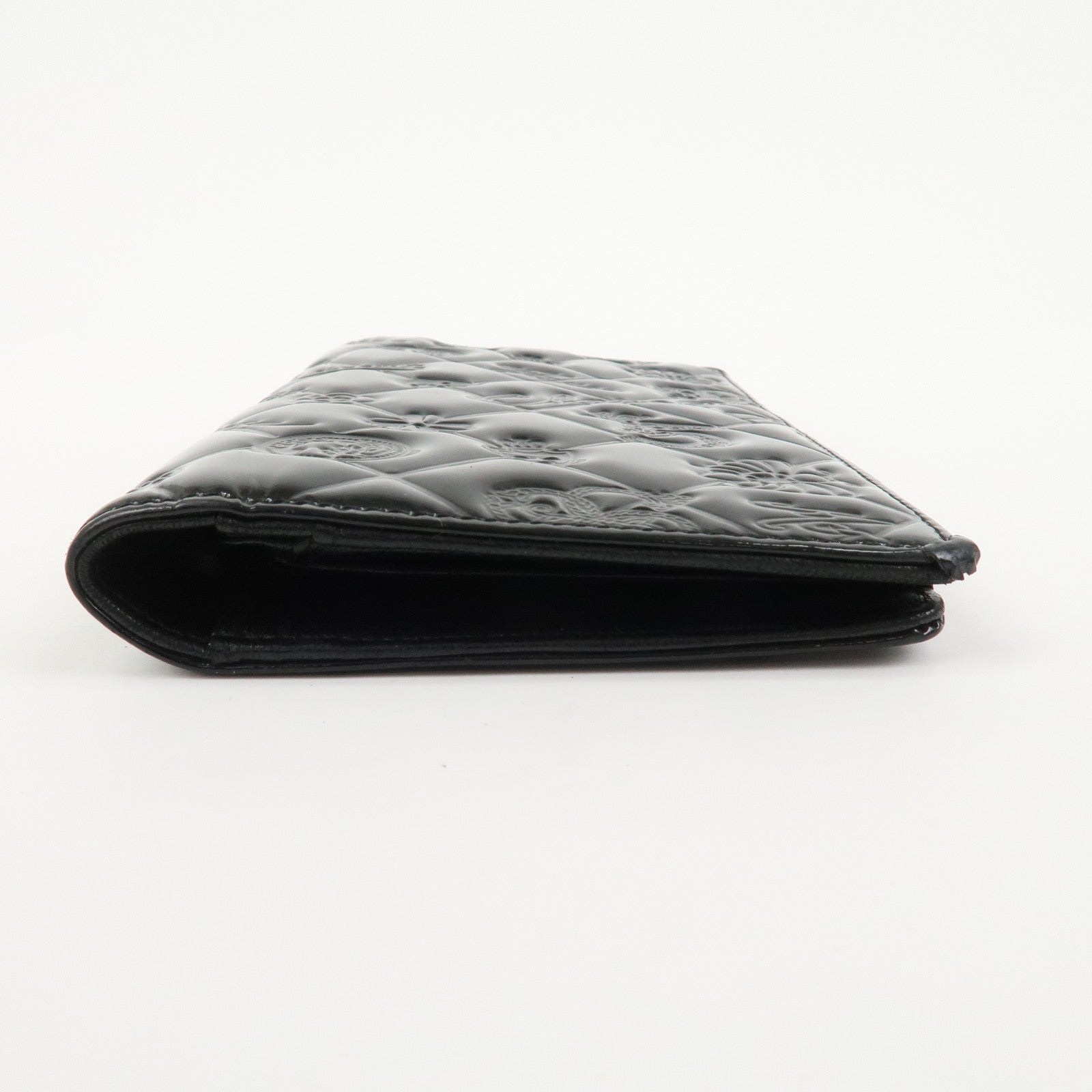 CHANEL Icon Line Patent Leather Bi-fold Long Wallet Black A37151