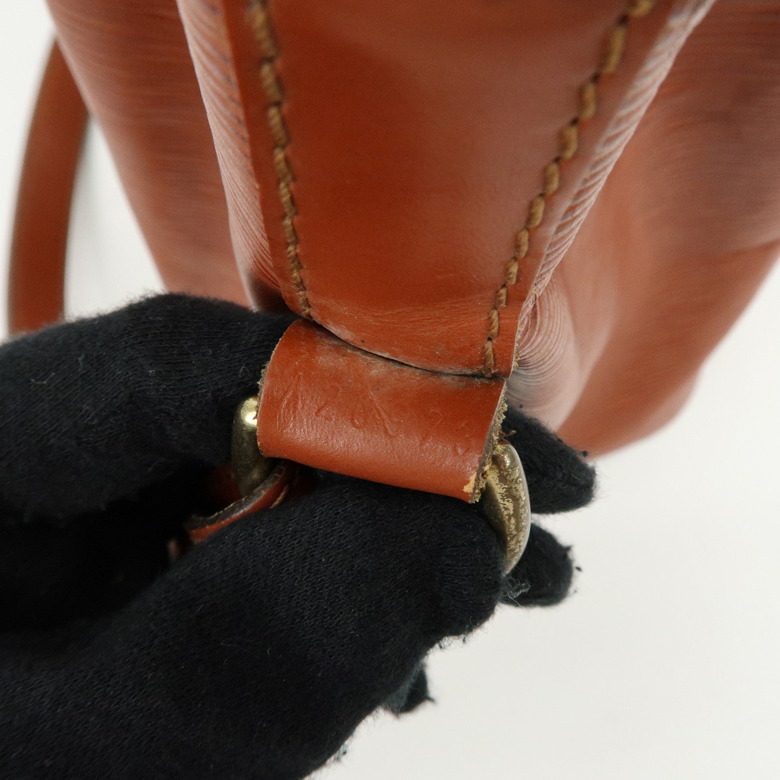 Louis Vuitton Epi Petit Noe Shoulder Bag Kenya Brown M44103