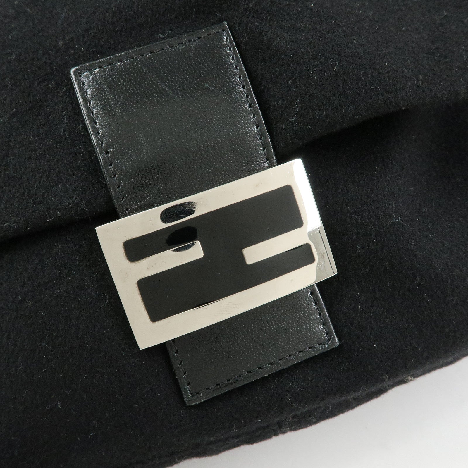 FENDI Mamma Baguette Wool Leather Shoulder Bag Hand Bag Black 26325