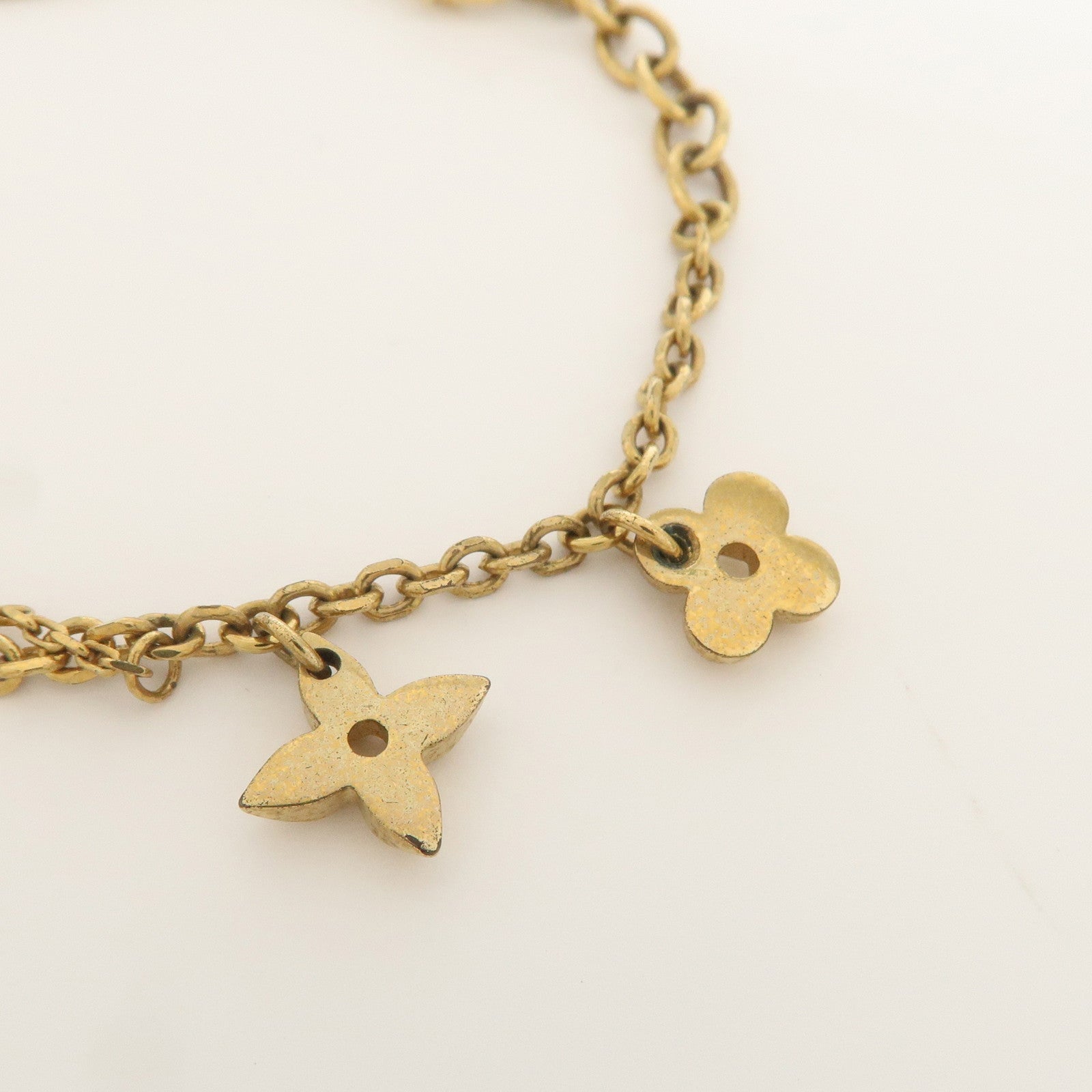 Louis Vuitton Monogram Metal Blooming Bracelet Gold M64858