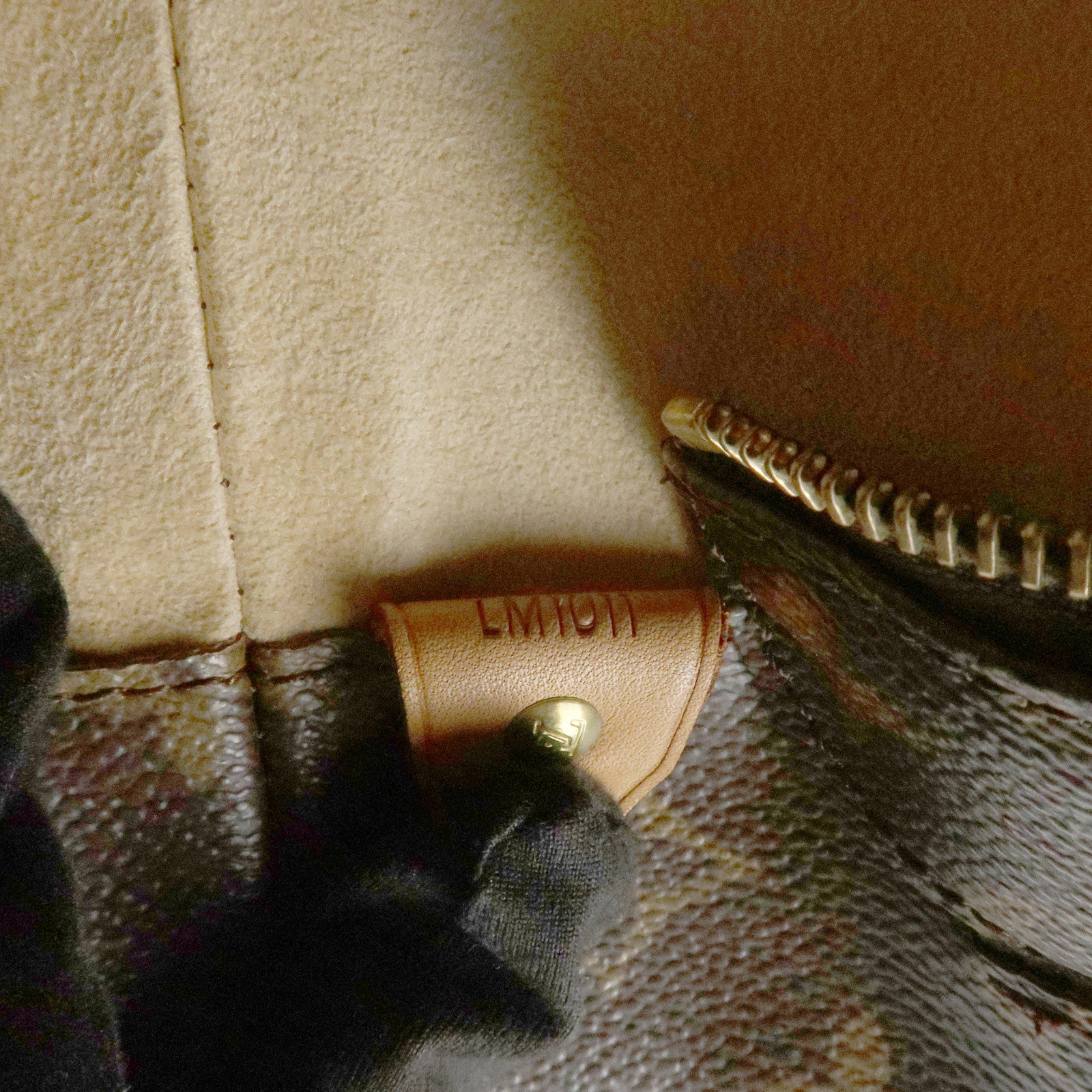 Louis Vuitton Monogram Luco Tote Bag Hand Bag Brown M51155 Used