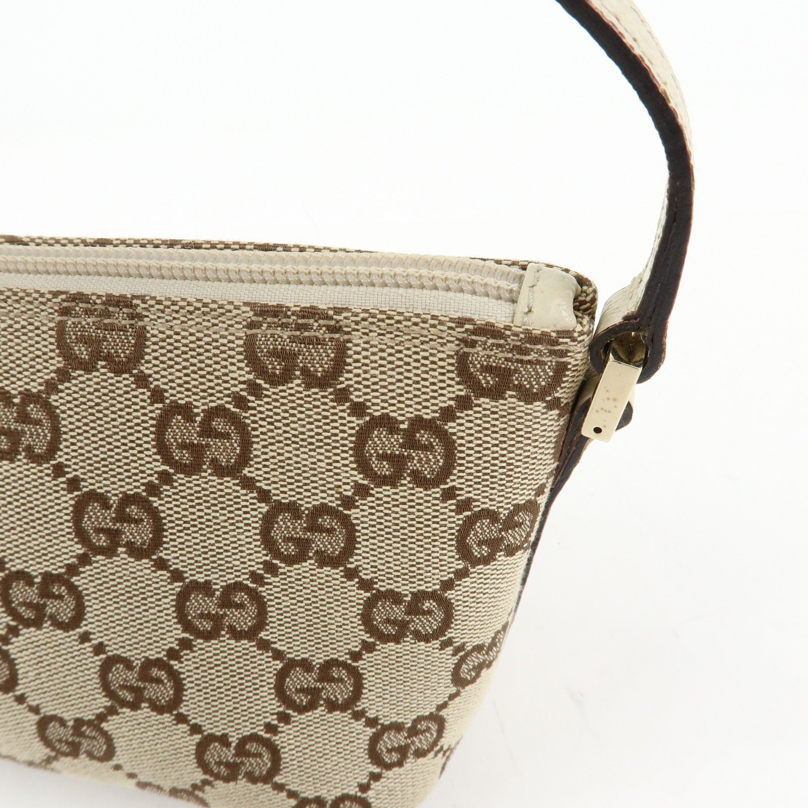 GUCCI Boat Bag GG Canvas Leather Accessory Pouch Beige White 07198
