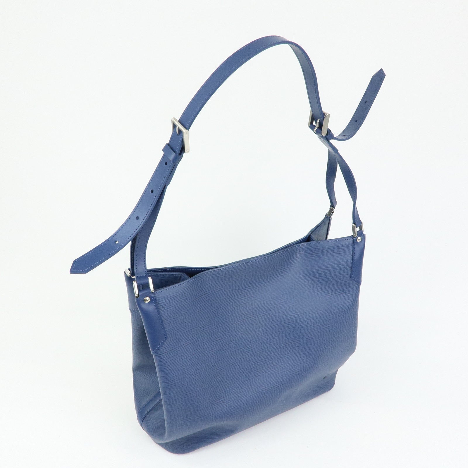 Louis Vuitton Epi Mandala GM Leather Shoulder Bag Myrtille M5892G