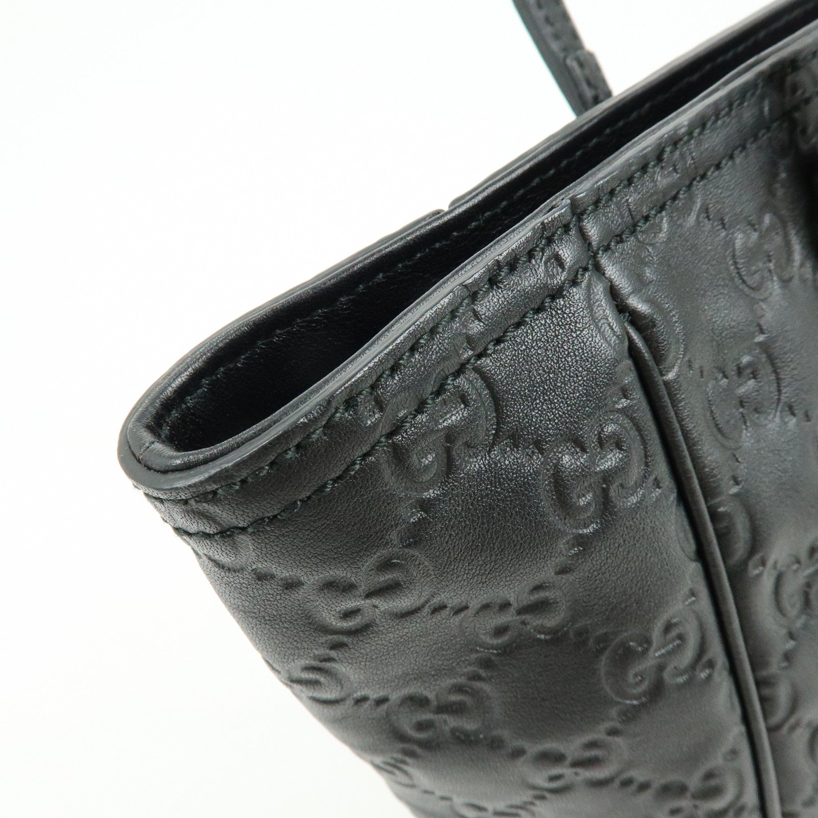 GUCCI Interlocking G Micro Guccissima Leather Hand Bag Black 353119