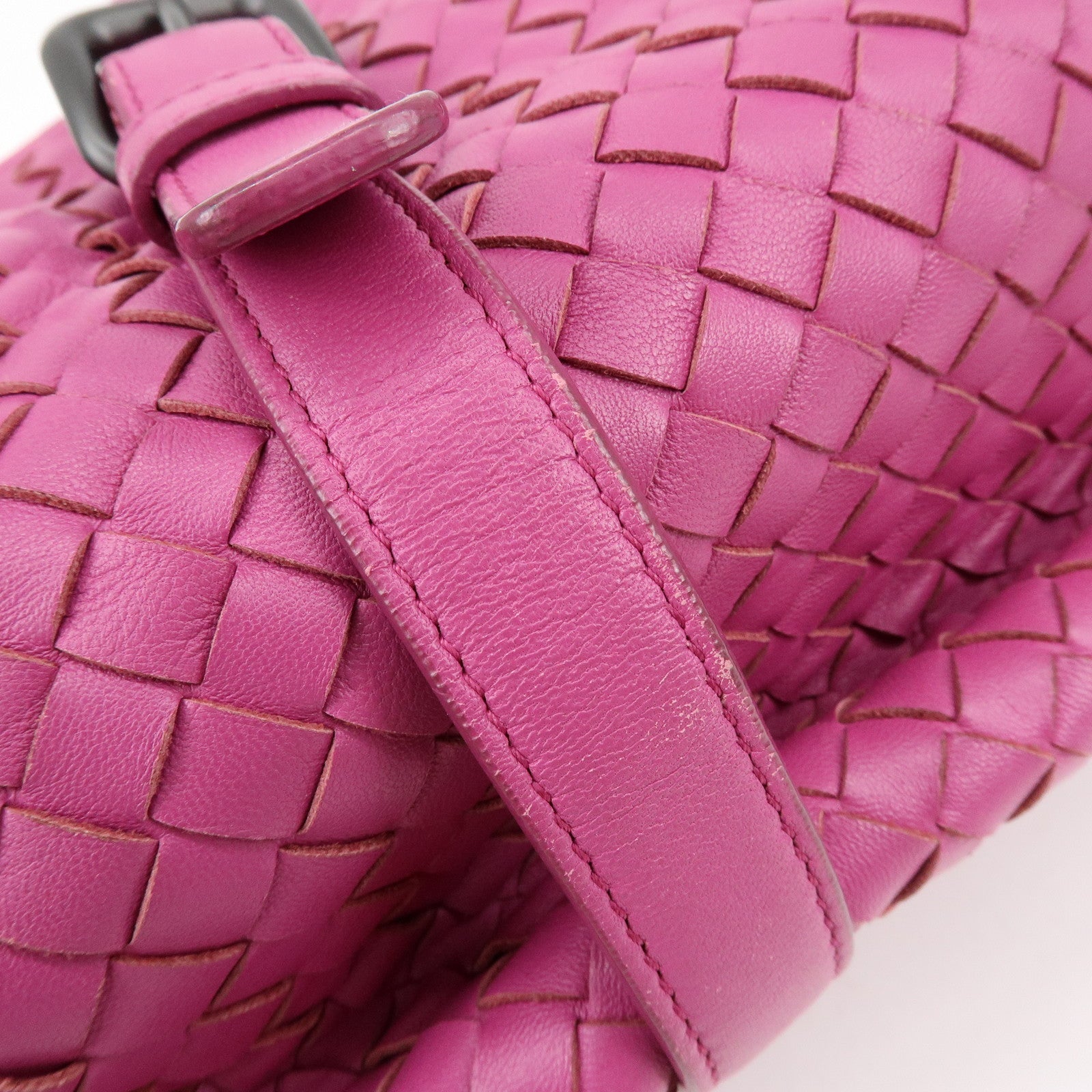 BOTTEGA VENETA Montaigne Lamb Skin Shoulder Bag Purple 272801