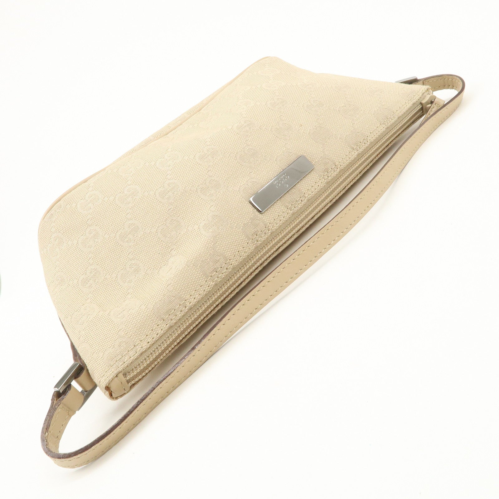GUCCI Boat Bag GG Canvas Leather Hand Bag Pouch Beige 07198 Used