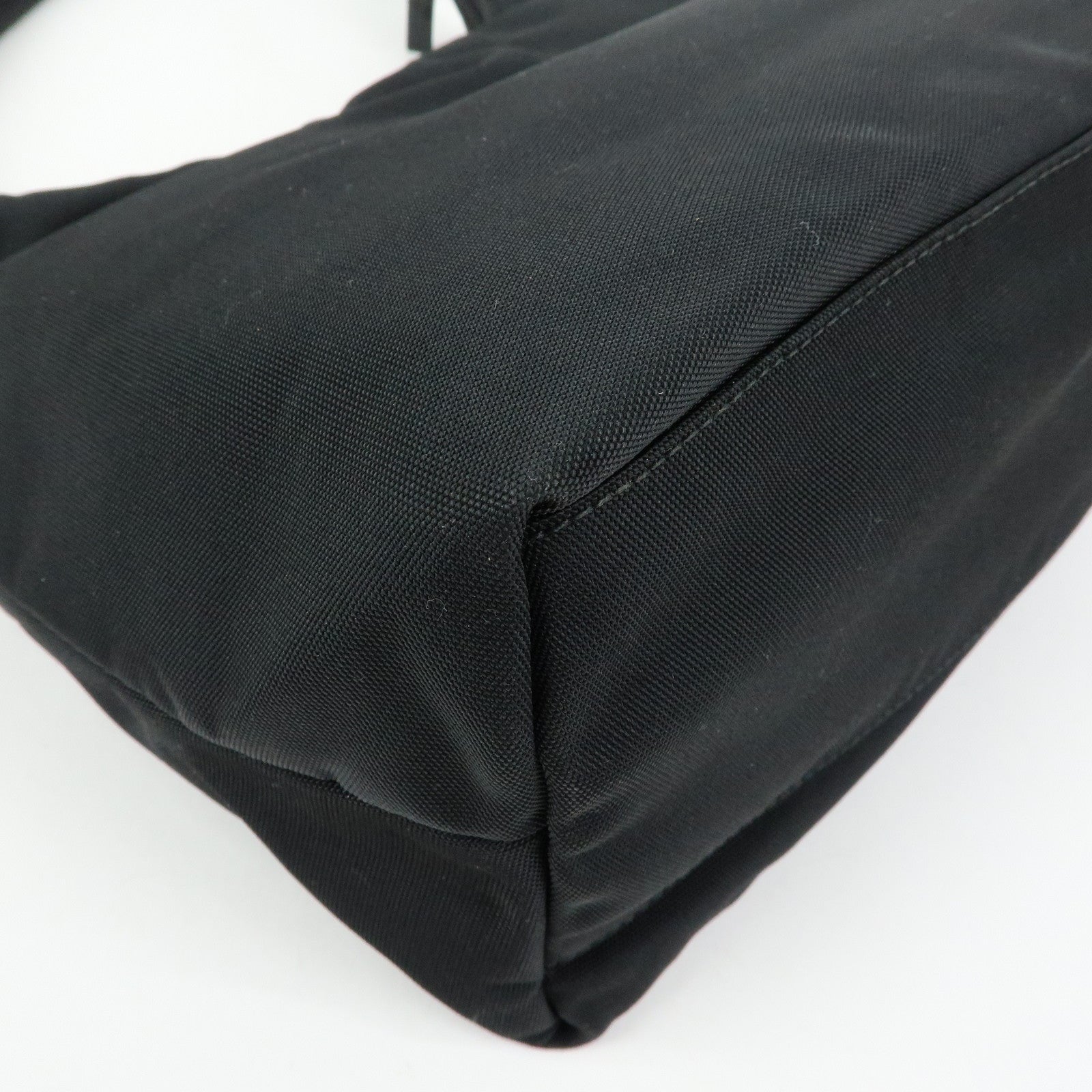 GUCCI Logo Nylon Leather Shoulder Bag Black 001・3386
