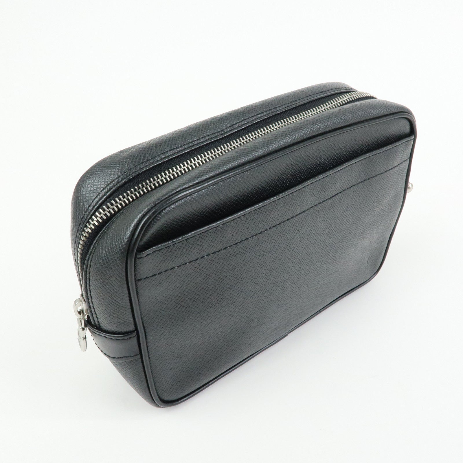 Louis Vuitton Taiga Leather Karga Clutch Bag Pouch Black M30812