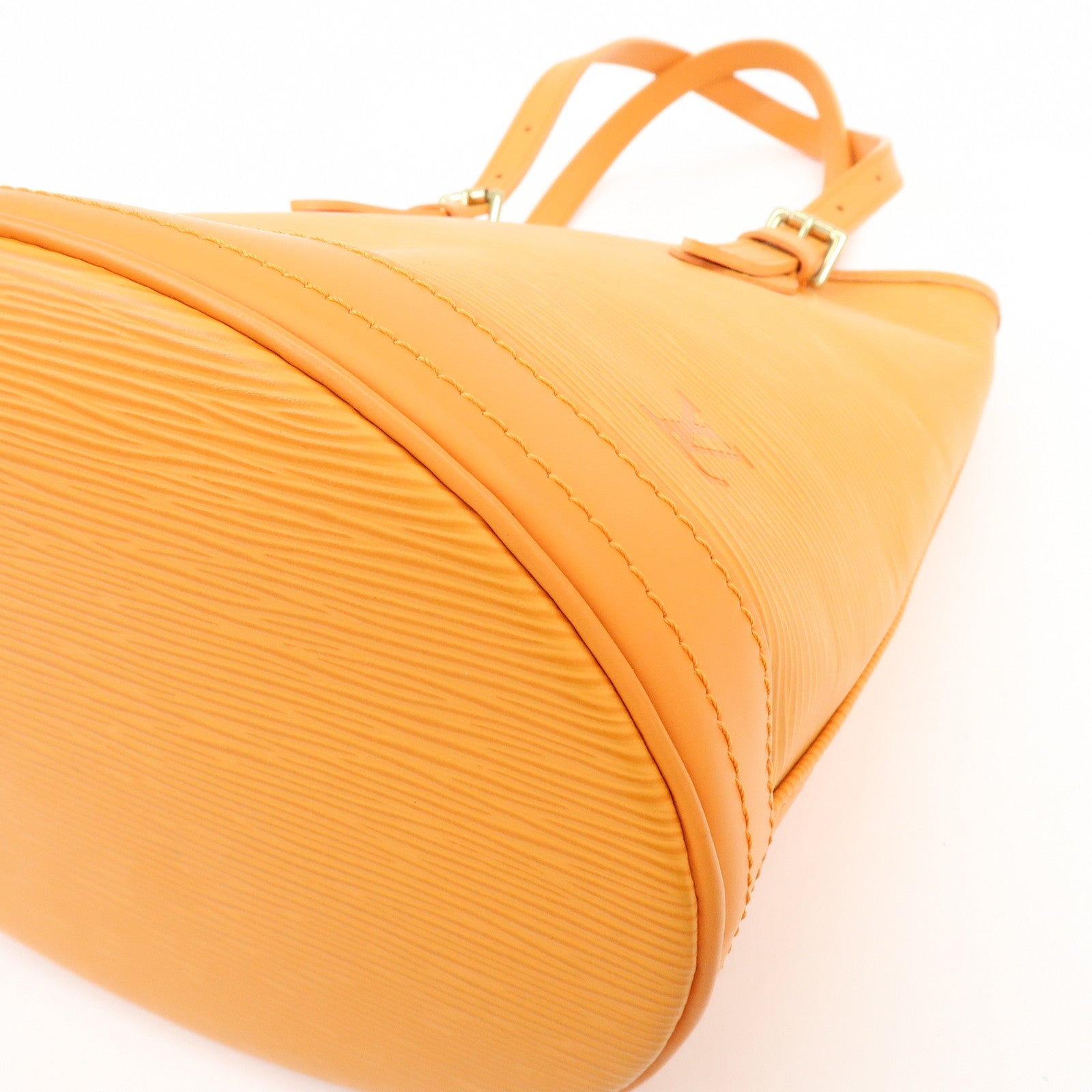 Louis Vuitton Epi Bucket PM Shoulder Bag Tote Bag Mandarin M5899H