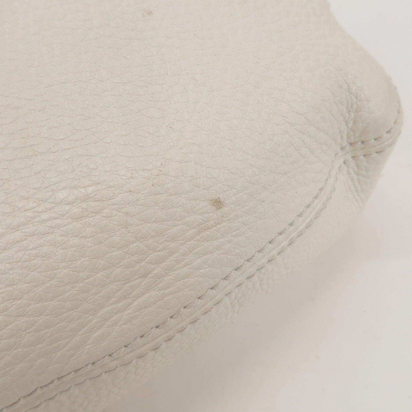 BOTTEGA VENETA Cervo Leather Shoulder Bag Hand Bag White 133507