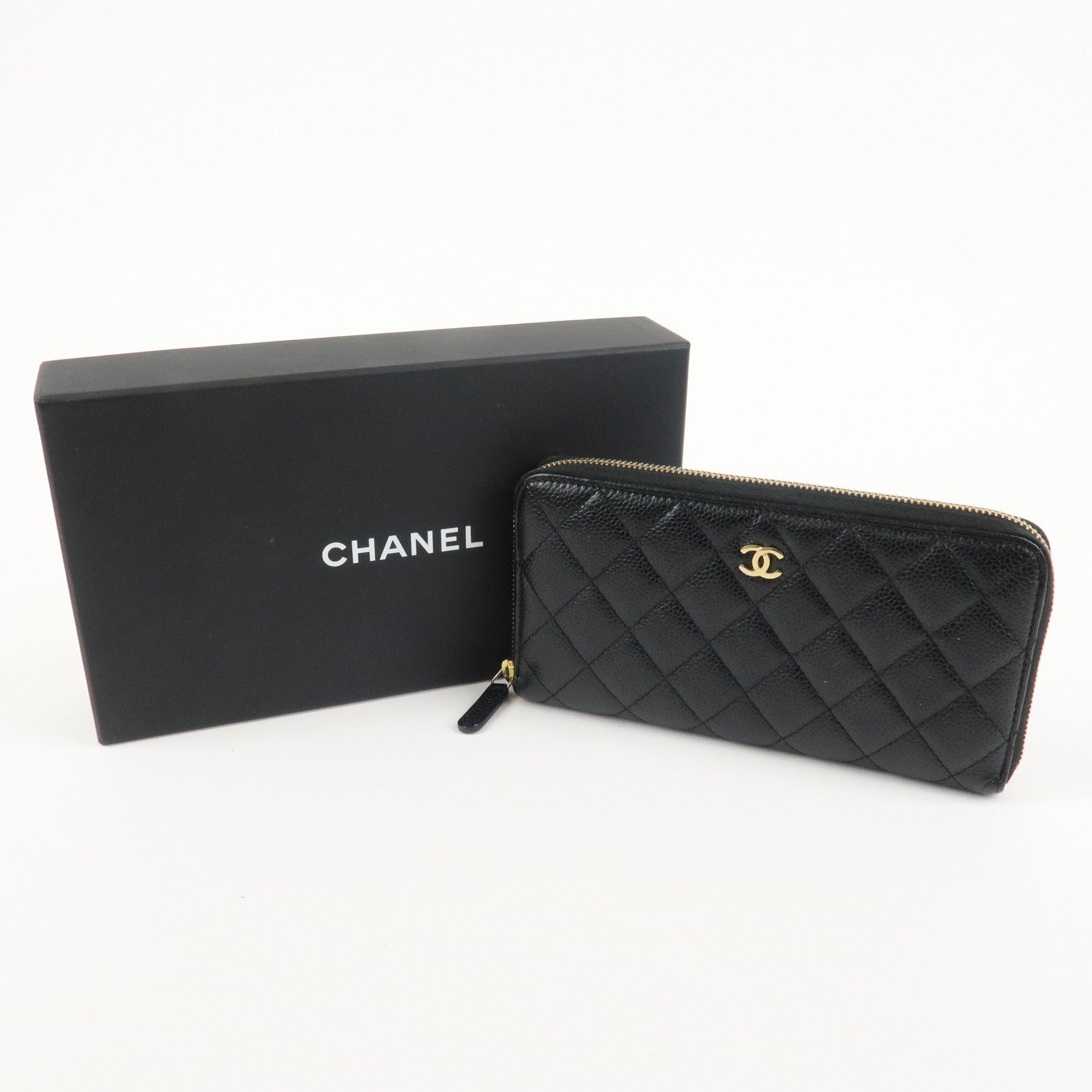 CHANEL Matelasse Caviarskin Round Zippy Long Wallet Black AP0242 Used