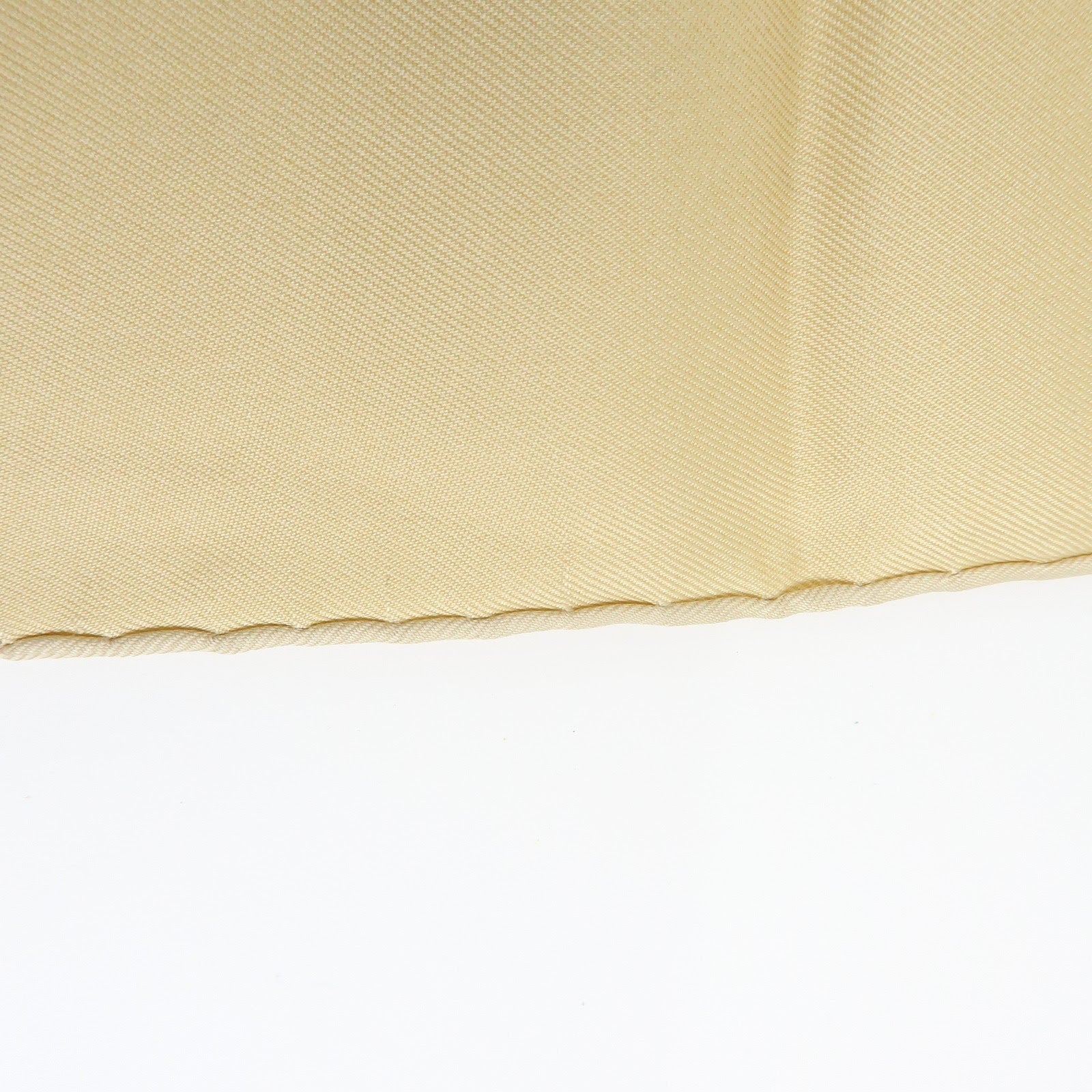 HERMES Carre 90 Silk 100% Scarf OMBRELLES ET PARAPLUIES Beige