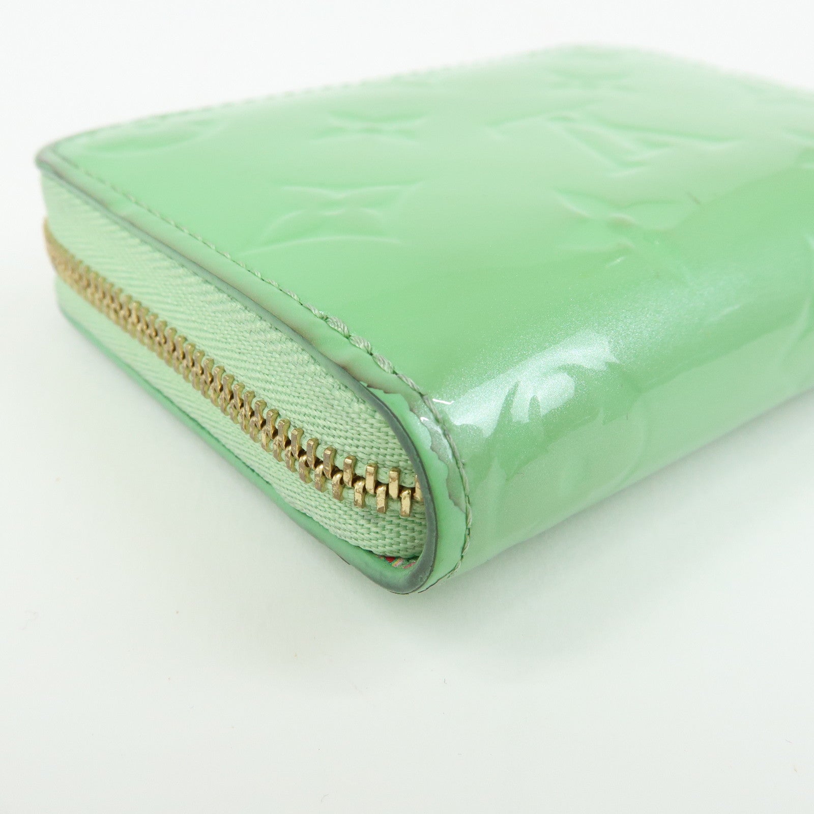 Louis Vuitton Monogram Vernis Leather Coin Case Gummy Apple M81892