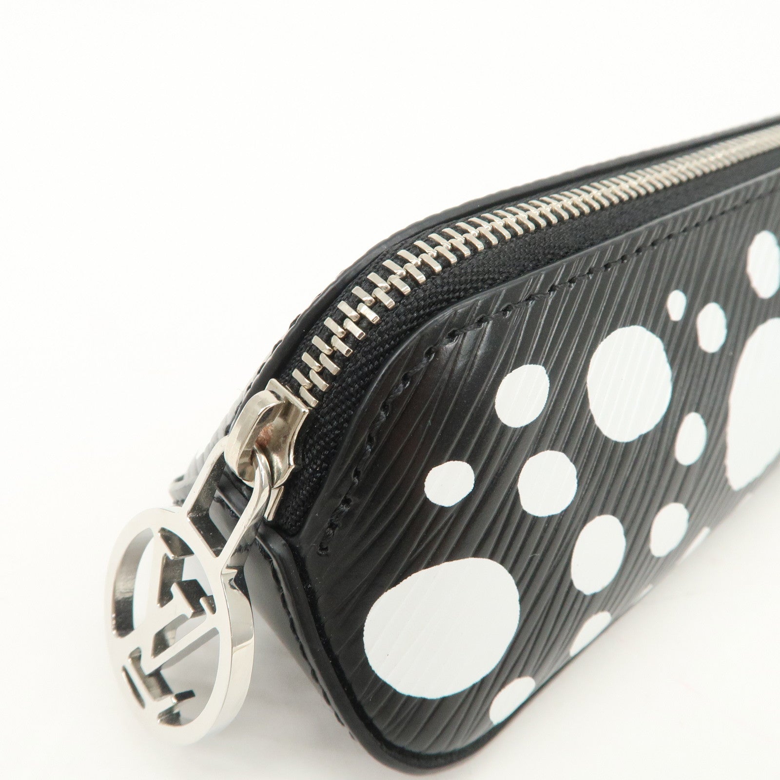 Louis Vuitton Epi Epi leather