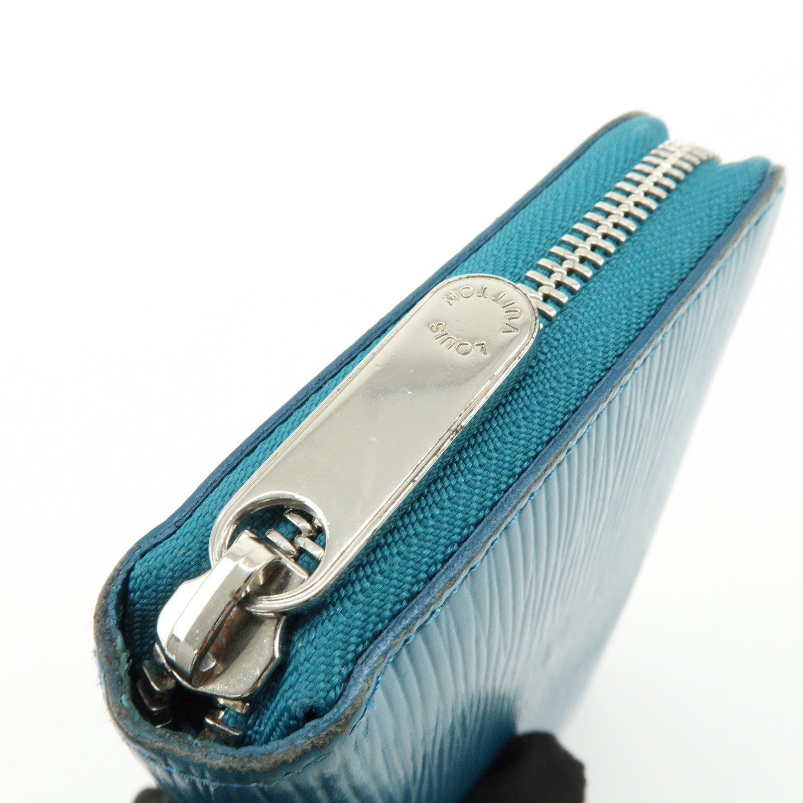 Louis Vuitton Epi Leather Zippy Long Wallet Cyan M60311
