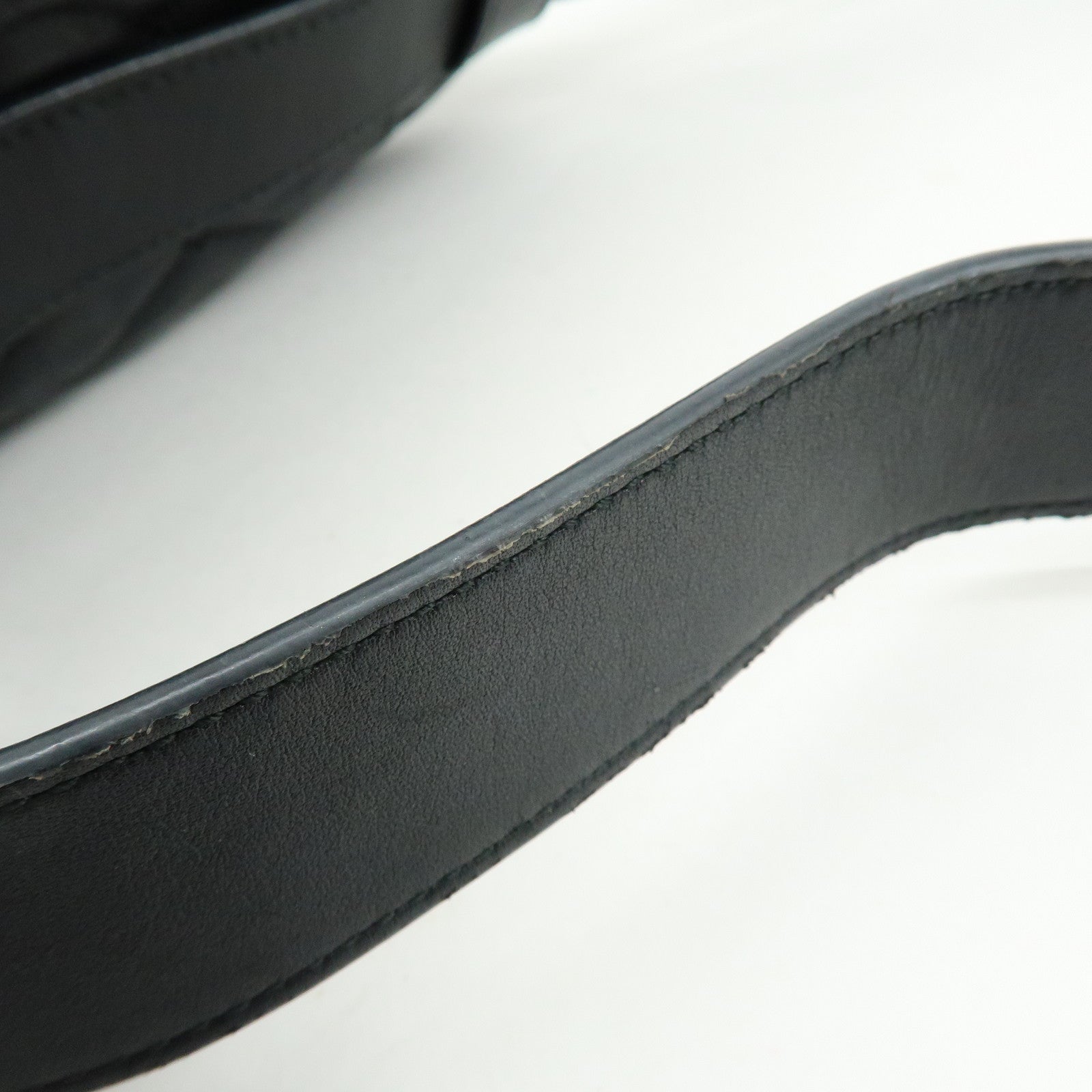 GUCCI GG Marmont Leather Waist Pouch Body Bag Black