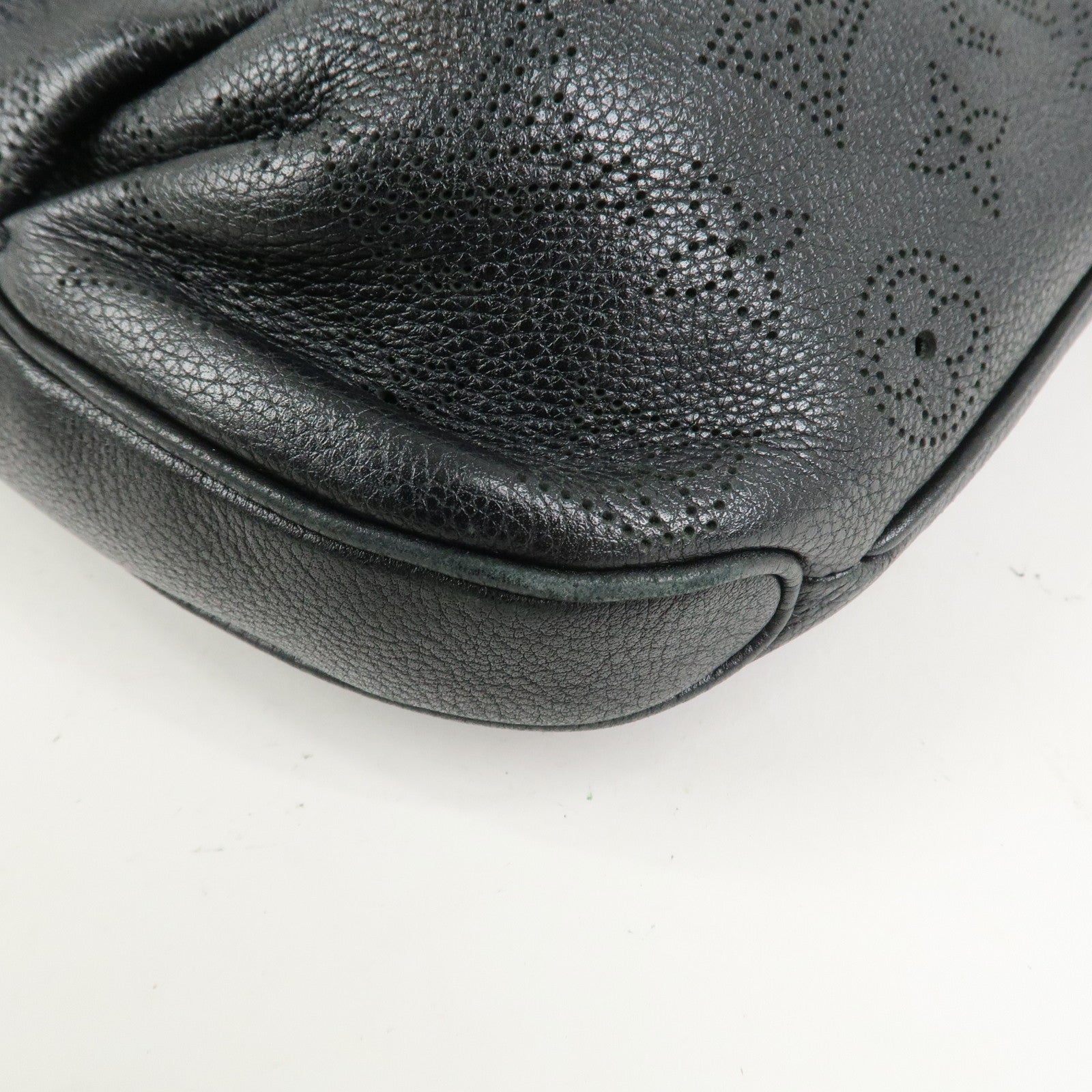 Louis Vuitton Monogram Mahina Selene MM 2Way Hand Bag Noir M93987
