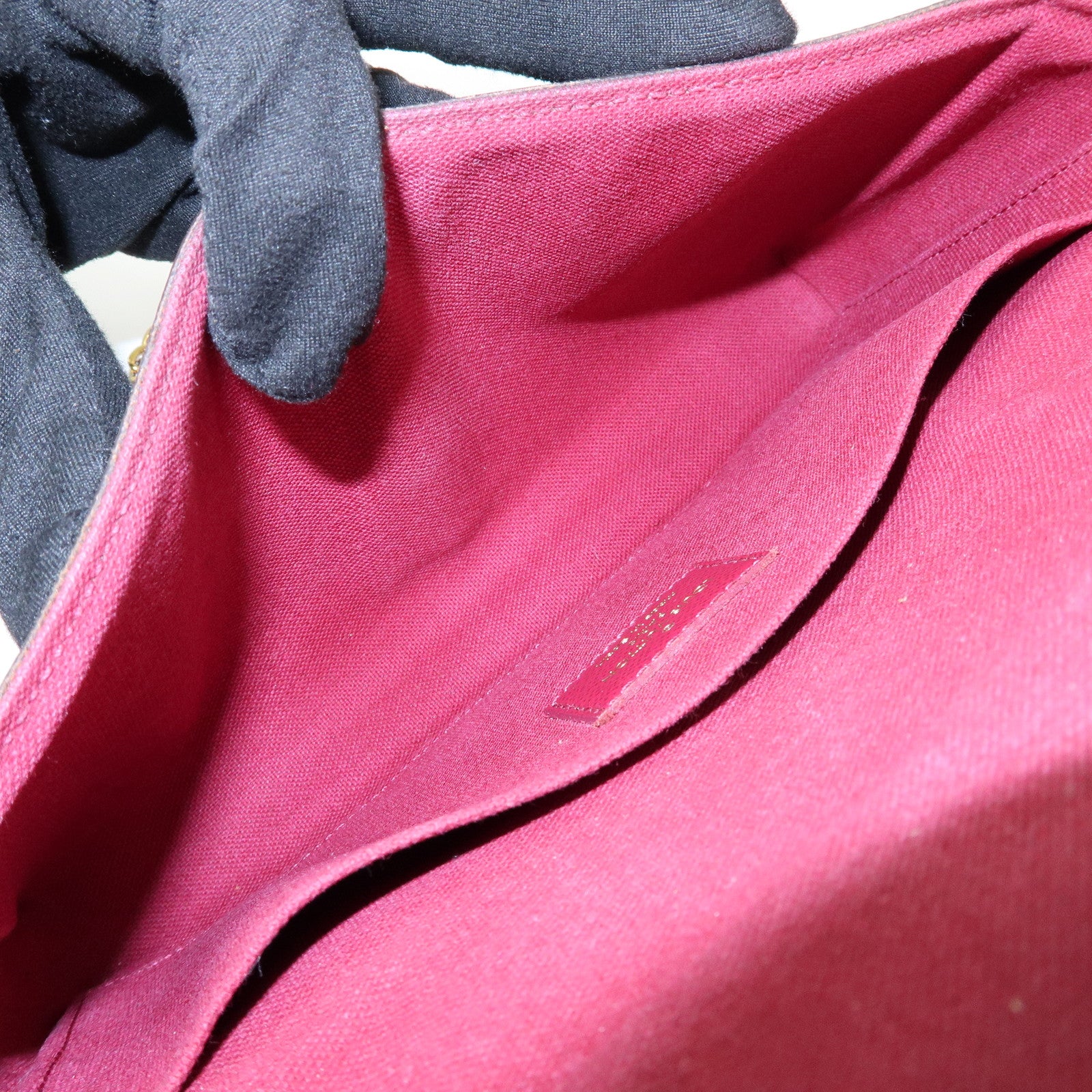 Louis Vuitton Monogram Pochette Felicie Shoulder Bag Brown M61276