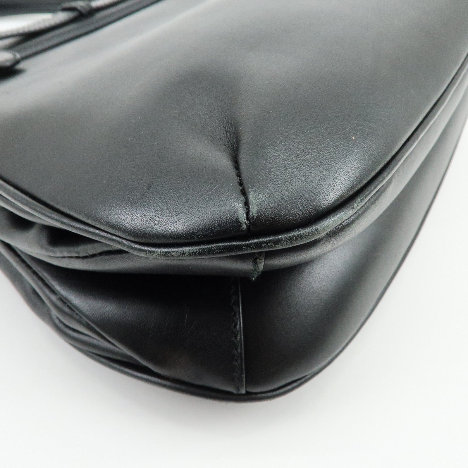 GUCCI Logo Leather Turn-lock Hand Bag Black 102119