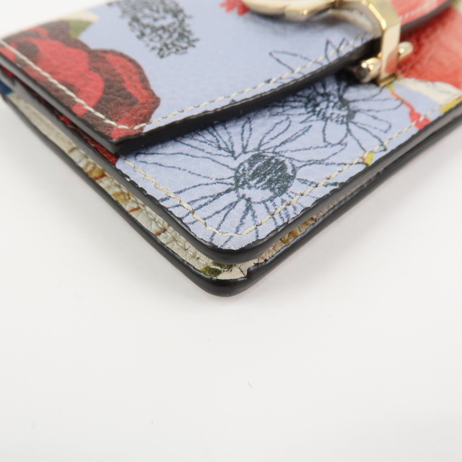 Ferragamo Gancini Leather Fragment Case Card Case Multicolor