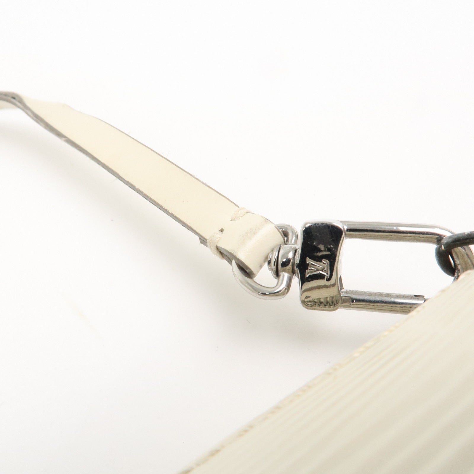 Louis Vuitton Epi Leather Mini Pouch For Soufflot Bag Yvoire White