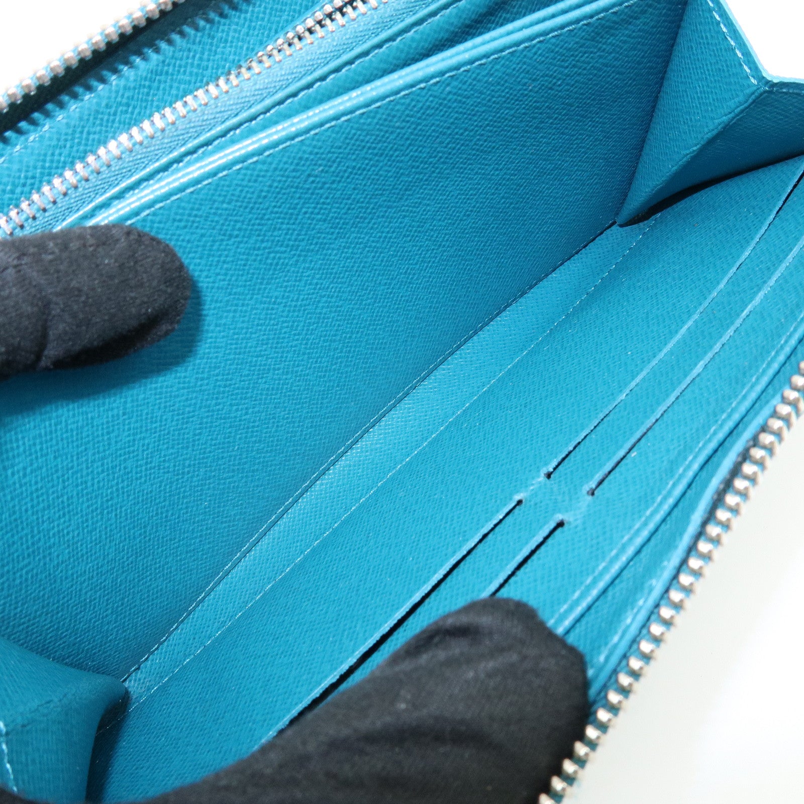 Louis Vuitton Epi Leather Zippy Long Wallet Cyan M60311